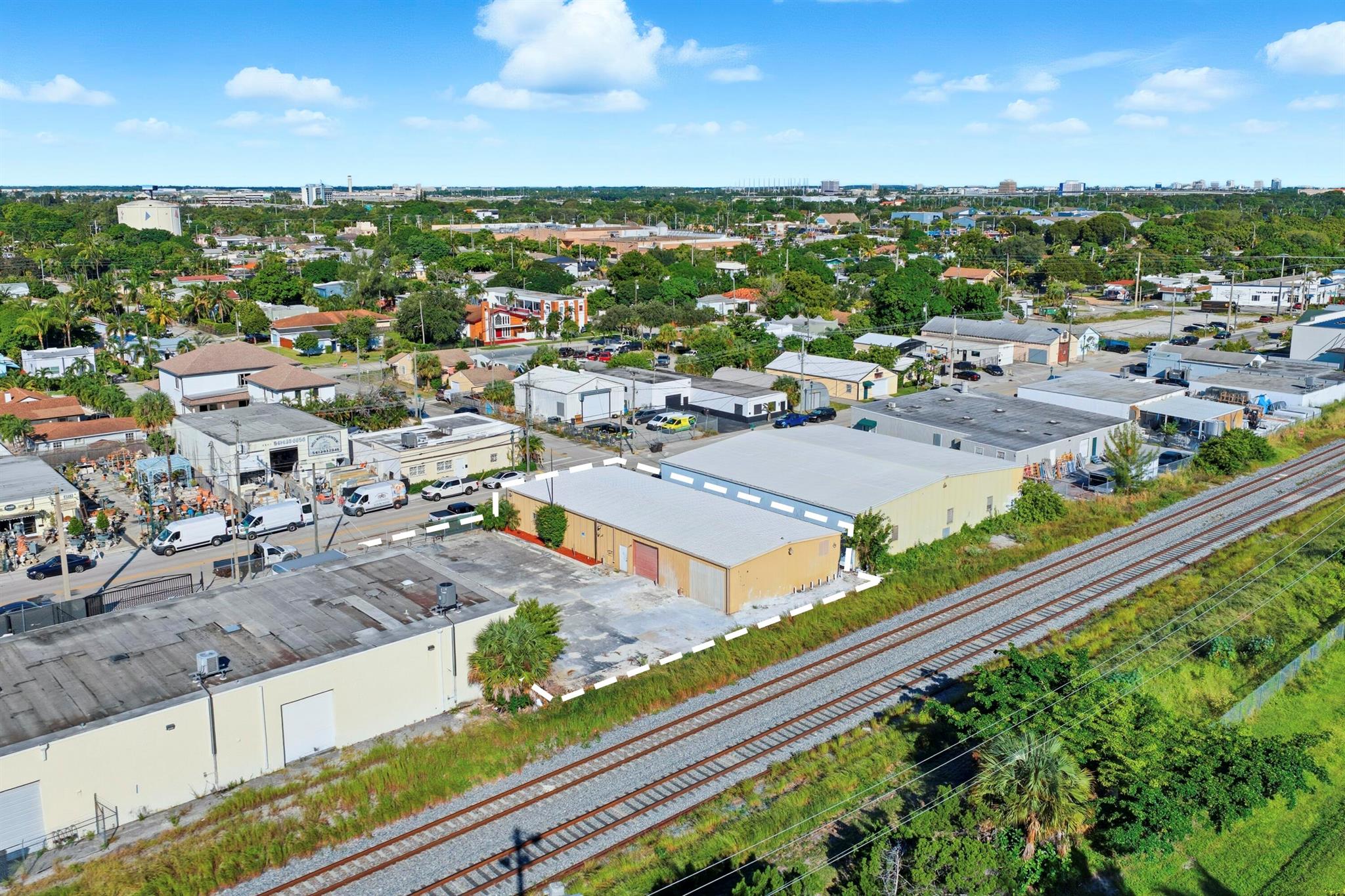 SOUTHBORO PARK IN - Commercial Lease