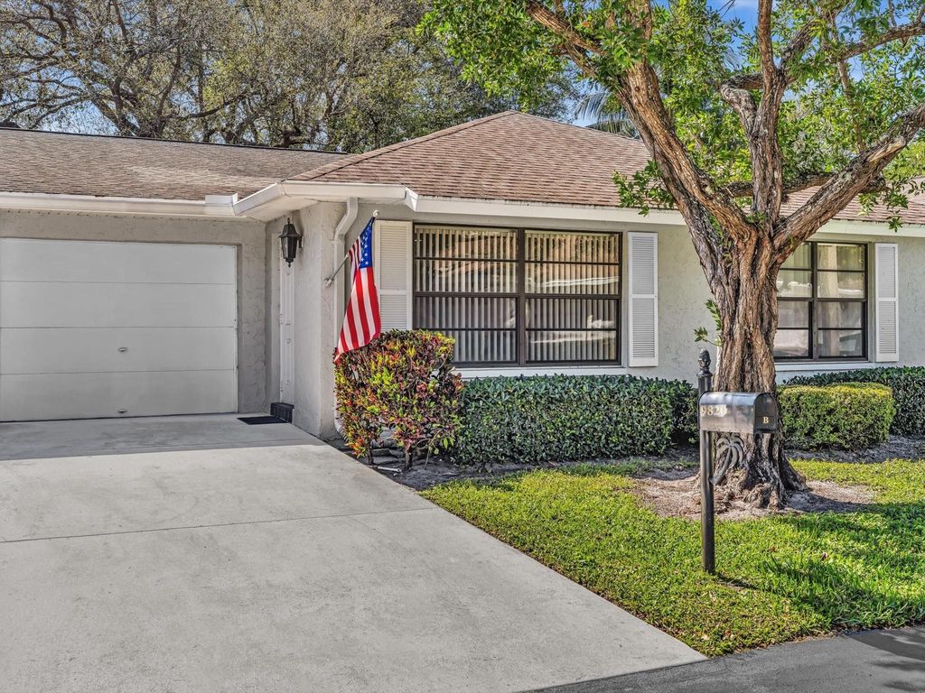 Photo of 9820 Pecan Tree Drive #9820-B, Boynton Beach, FL 33436 (MLS # F10488732)