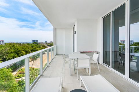 Tiny photo for 200 SE Mizner Boulevard #715, Boca Raton, FL 33432 (MLS # B26025179)