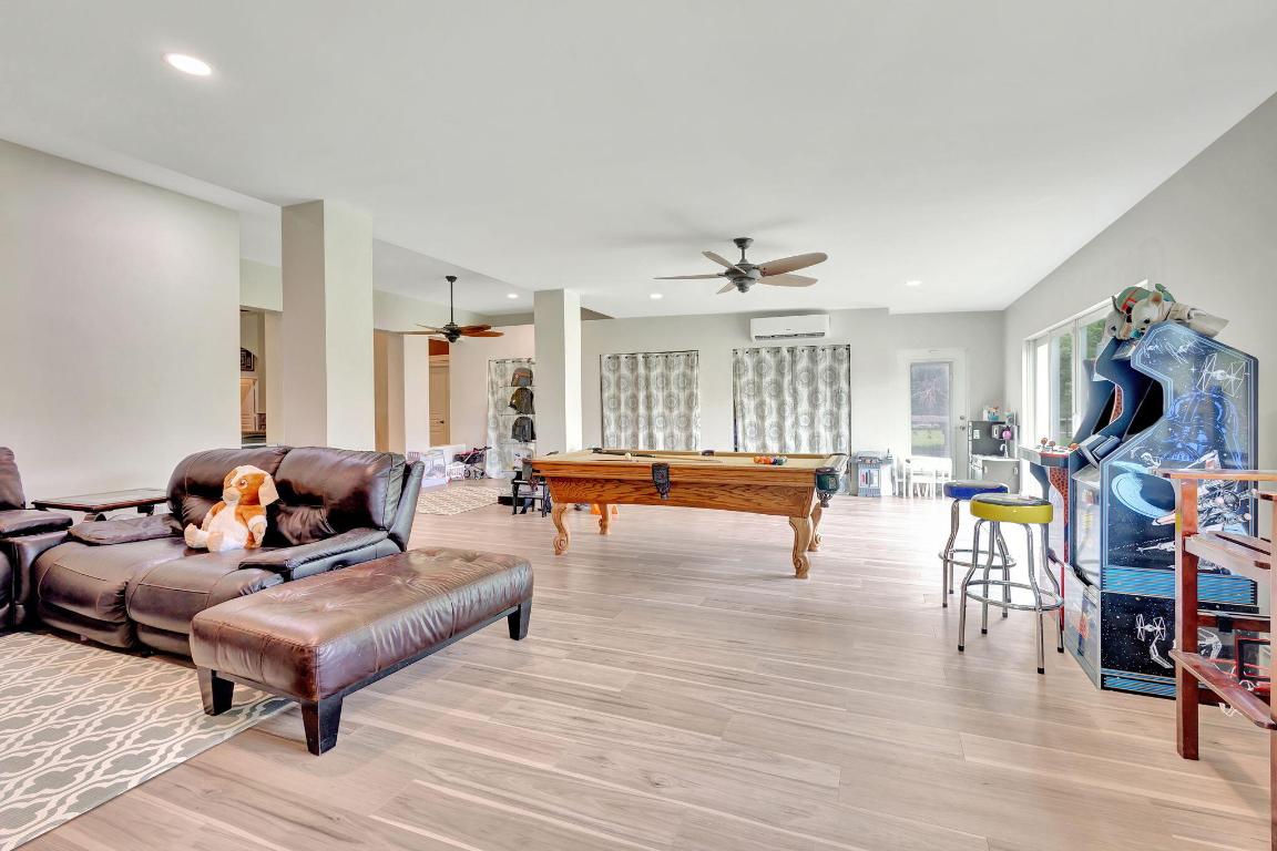 Acreage - Residential