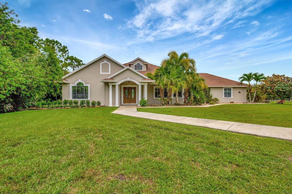 Photo of 16181 81st Lane N, Loxahatchee, FL 33470 (MLS # R11152098)
