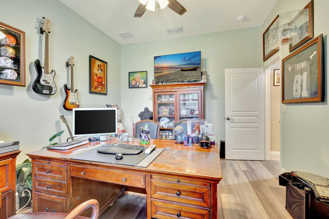 Acreage - Residential