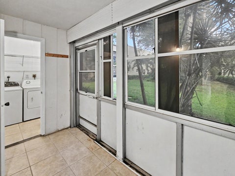 Tiny photo for 202 Piedmont Ter E, Delray Beach, FL 33484 (MLS # B26022039)