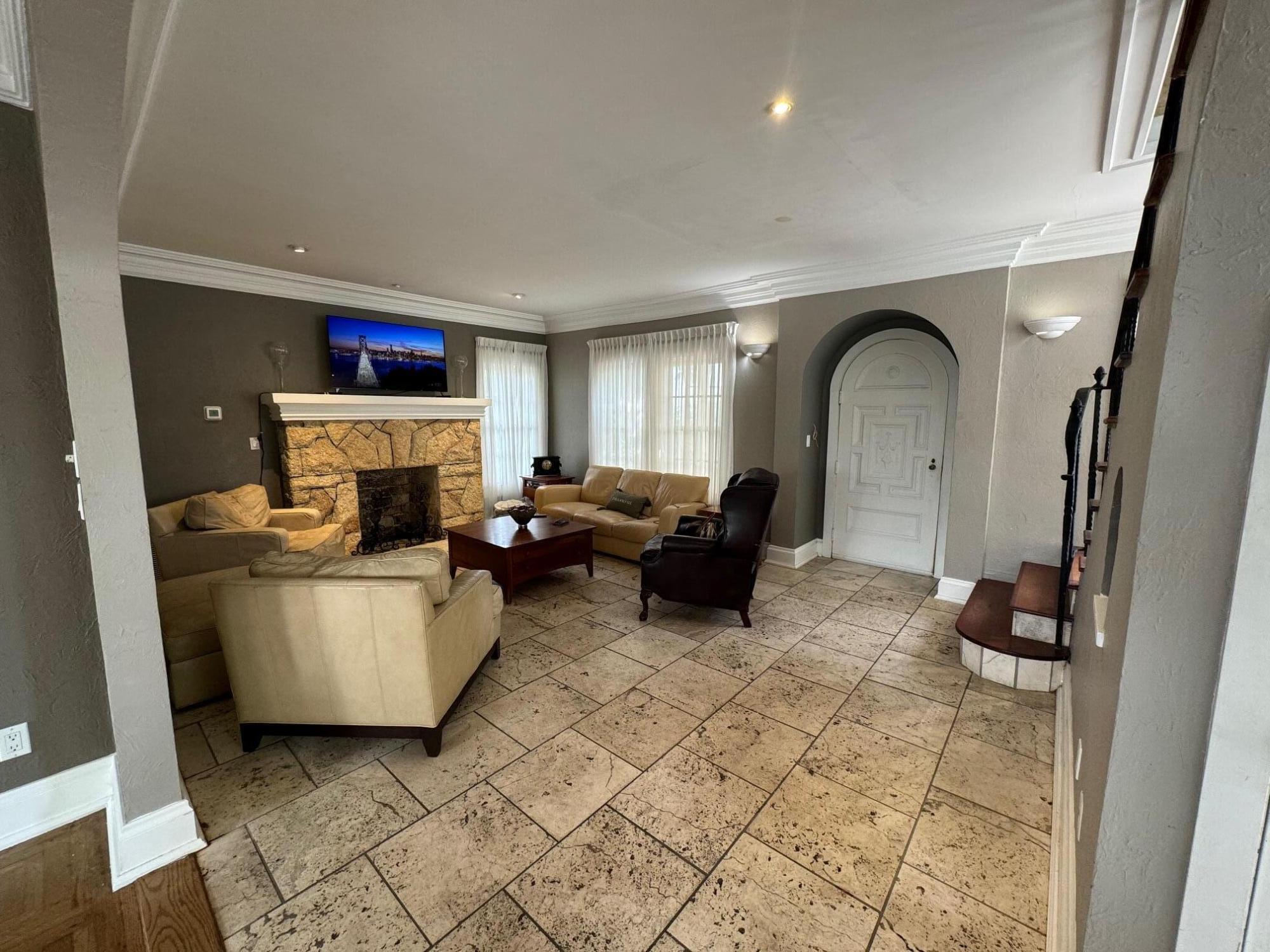 EL CID - Residential