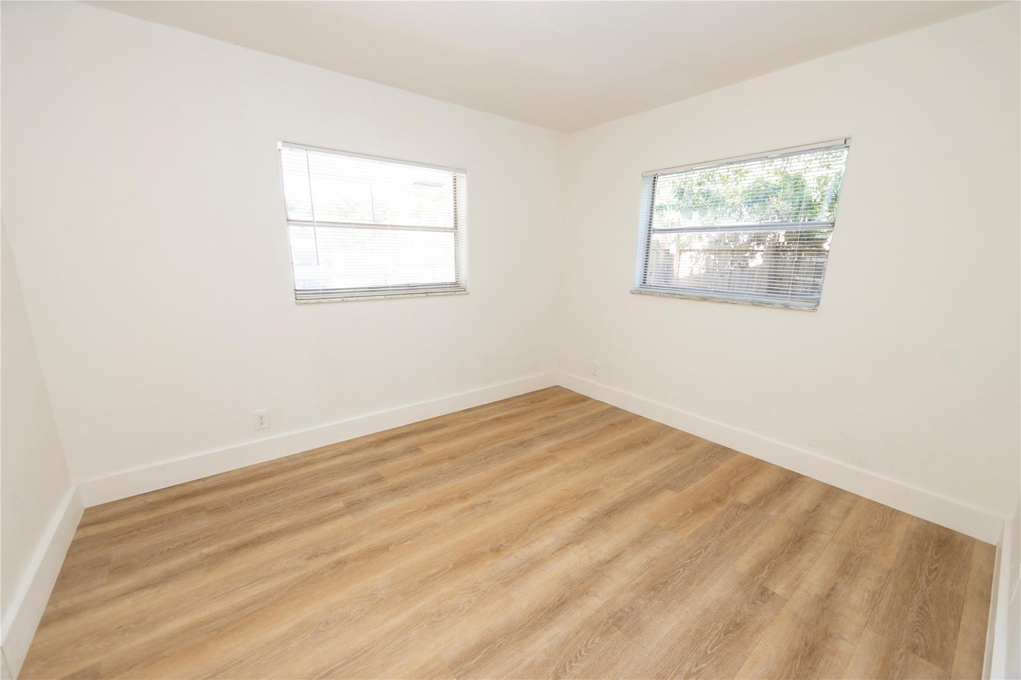 Faulkner Park 37-38 B - Residential Lease