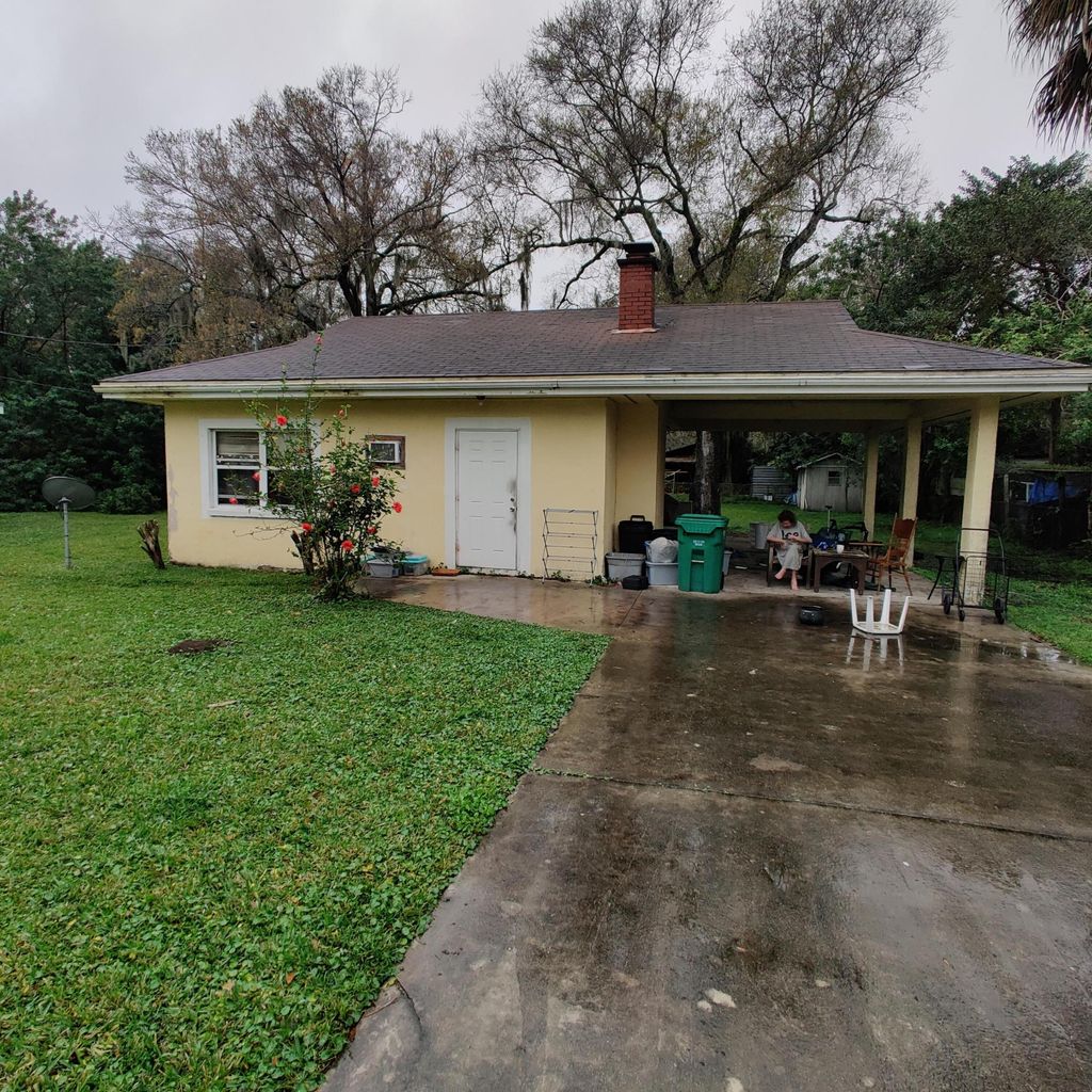 Photo of 2403 S 38th Street, Fort Pierce, FL 34981 (MLS # R10950750)