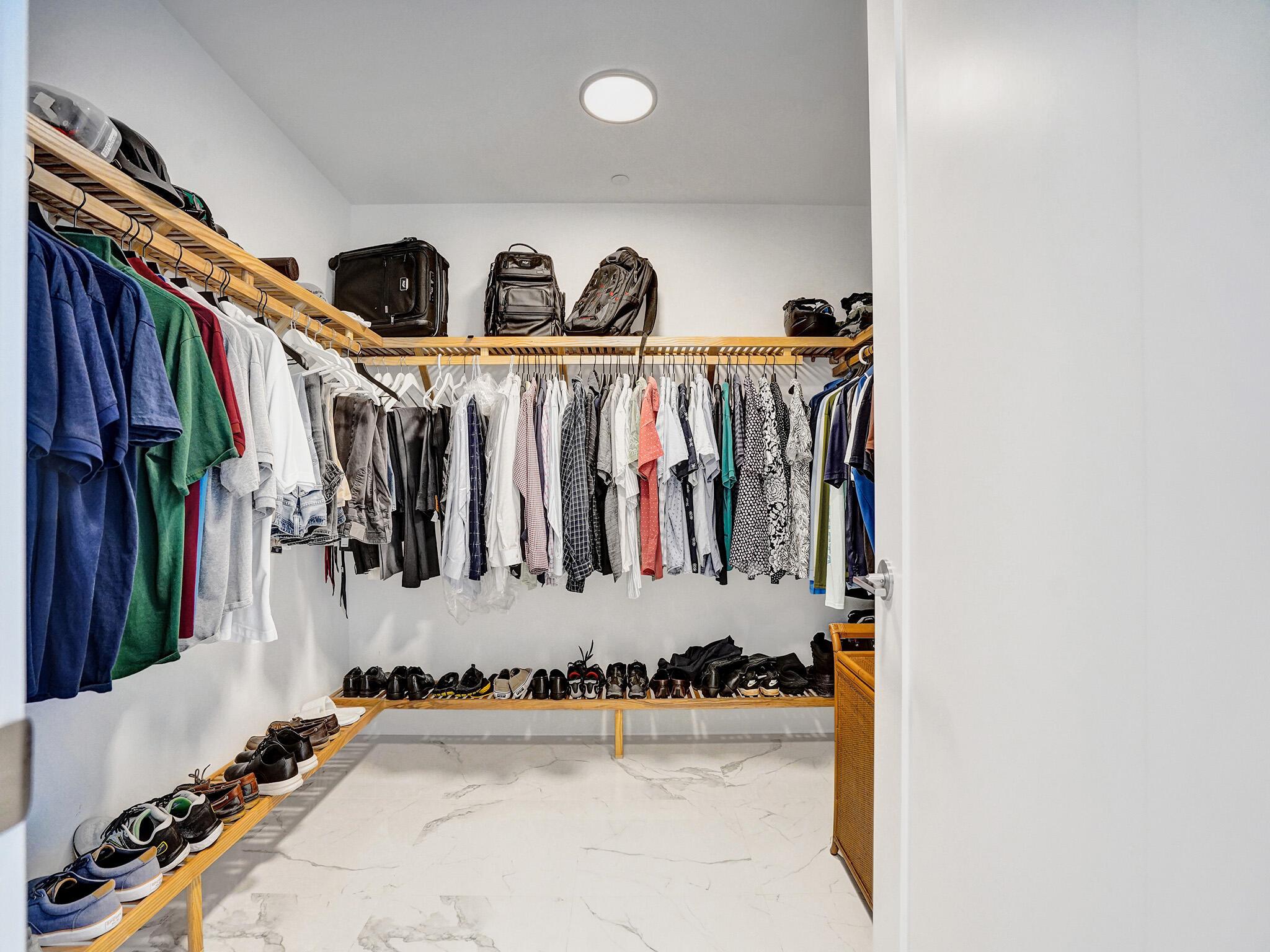 100 Las Olas - Residential Lease