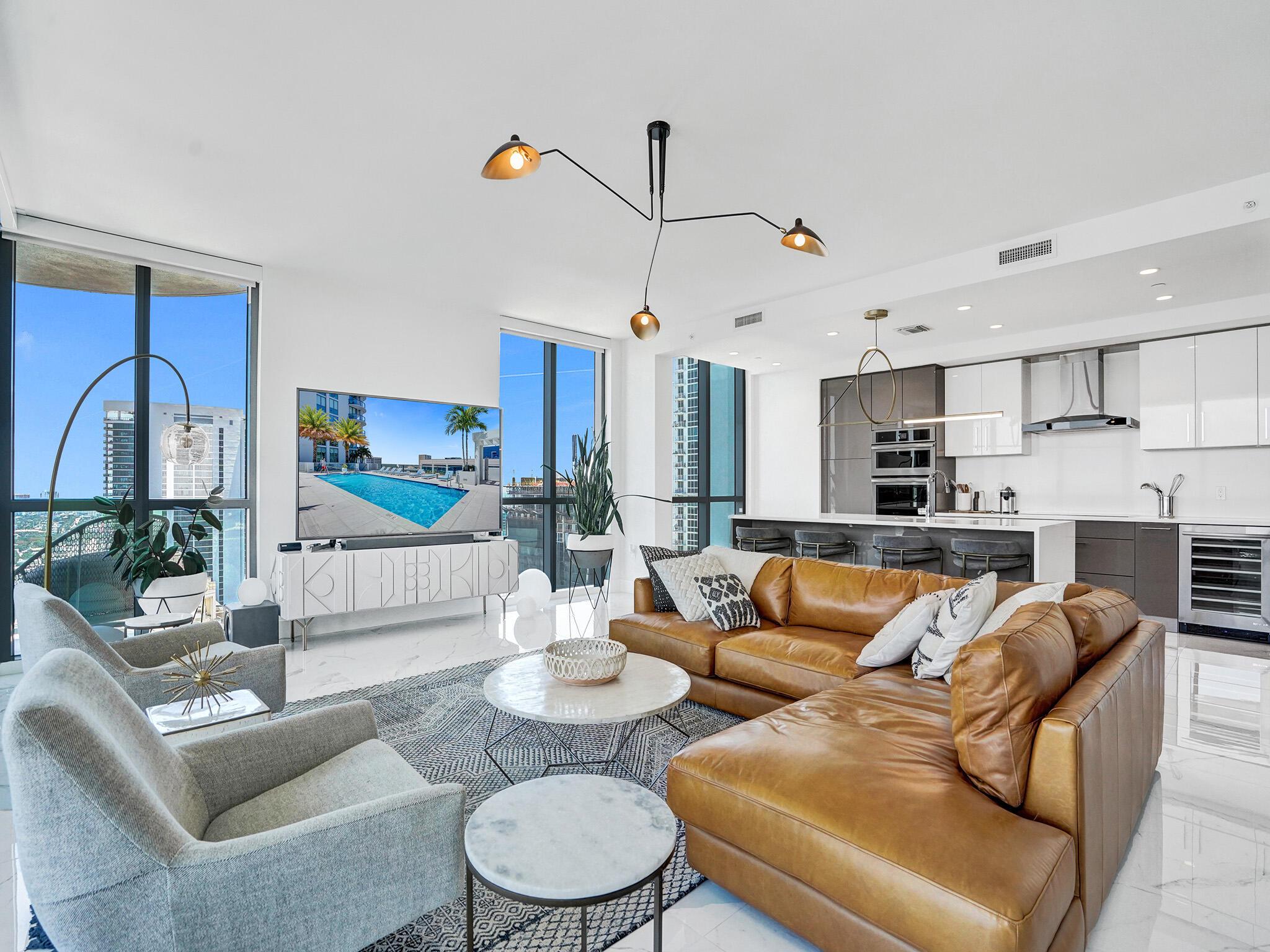 100 Las Olas - Residential Lease