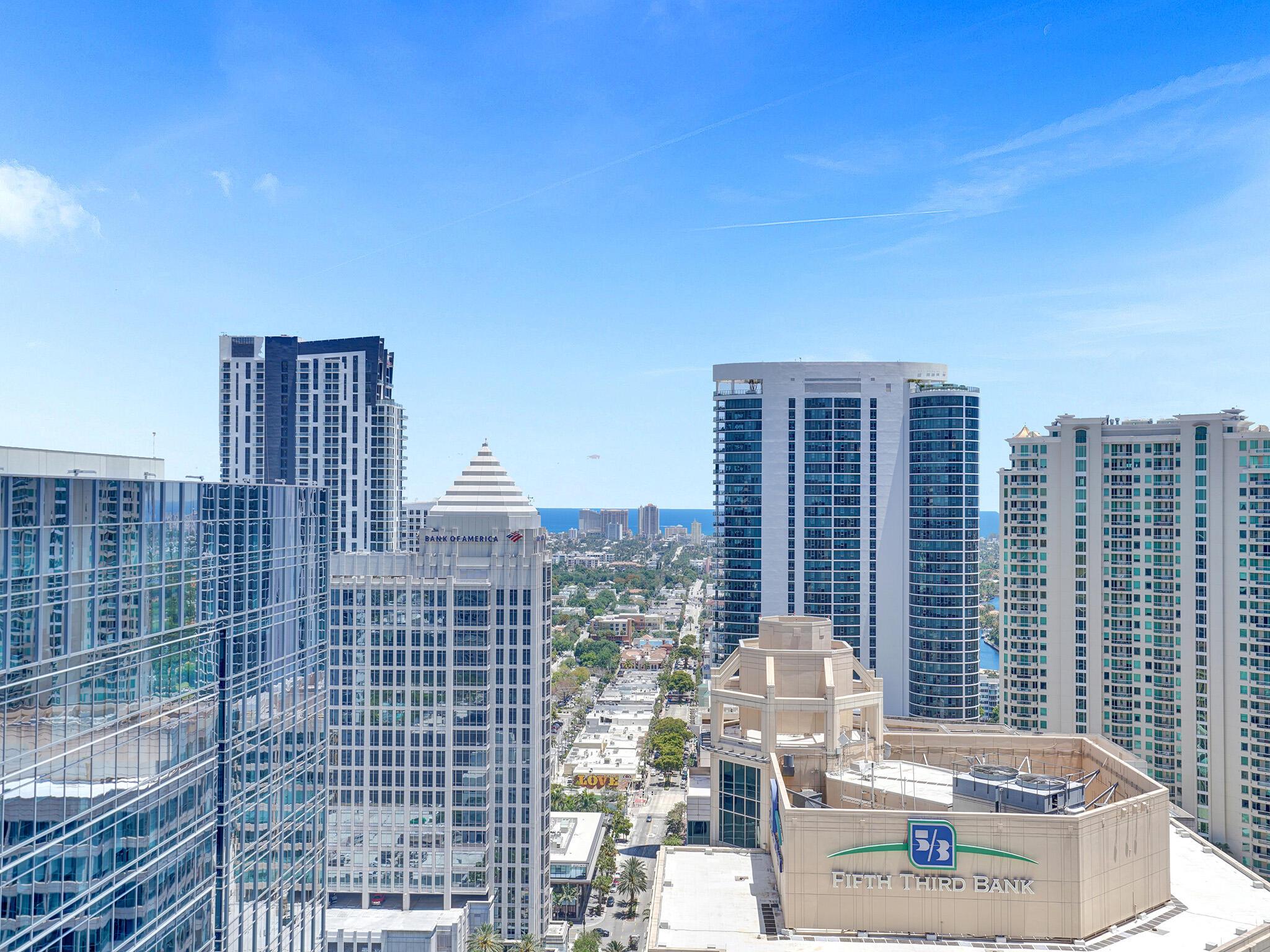 100 Las Olas - Residential Lease