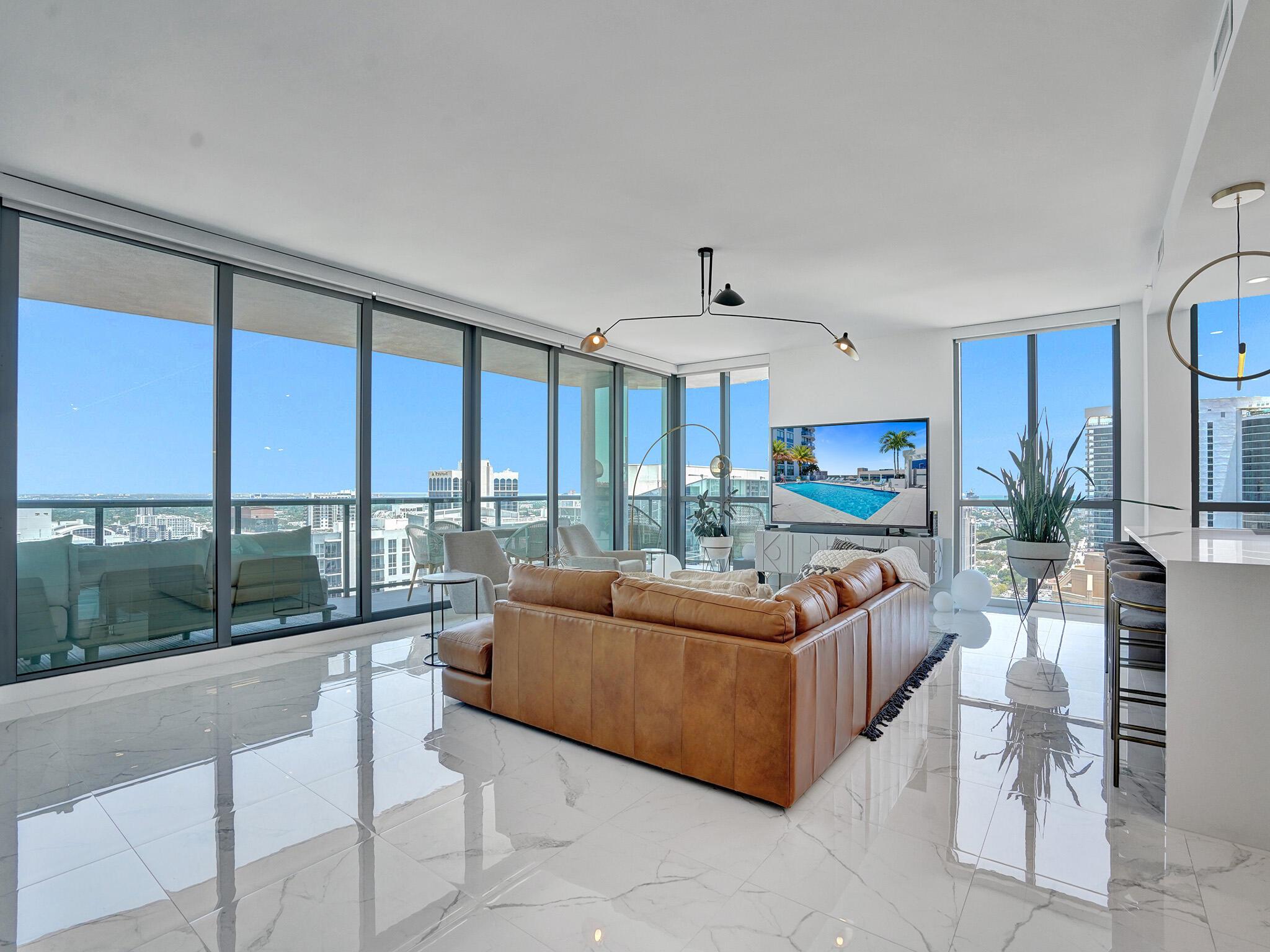 100 Las Olas - Residential Lease