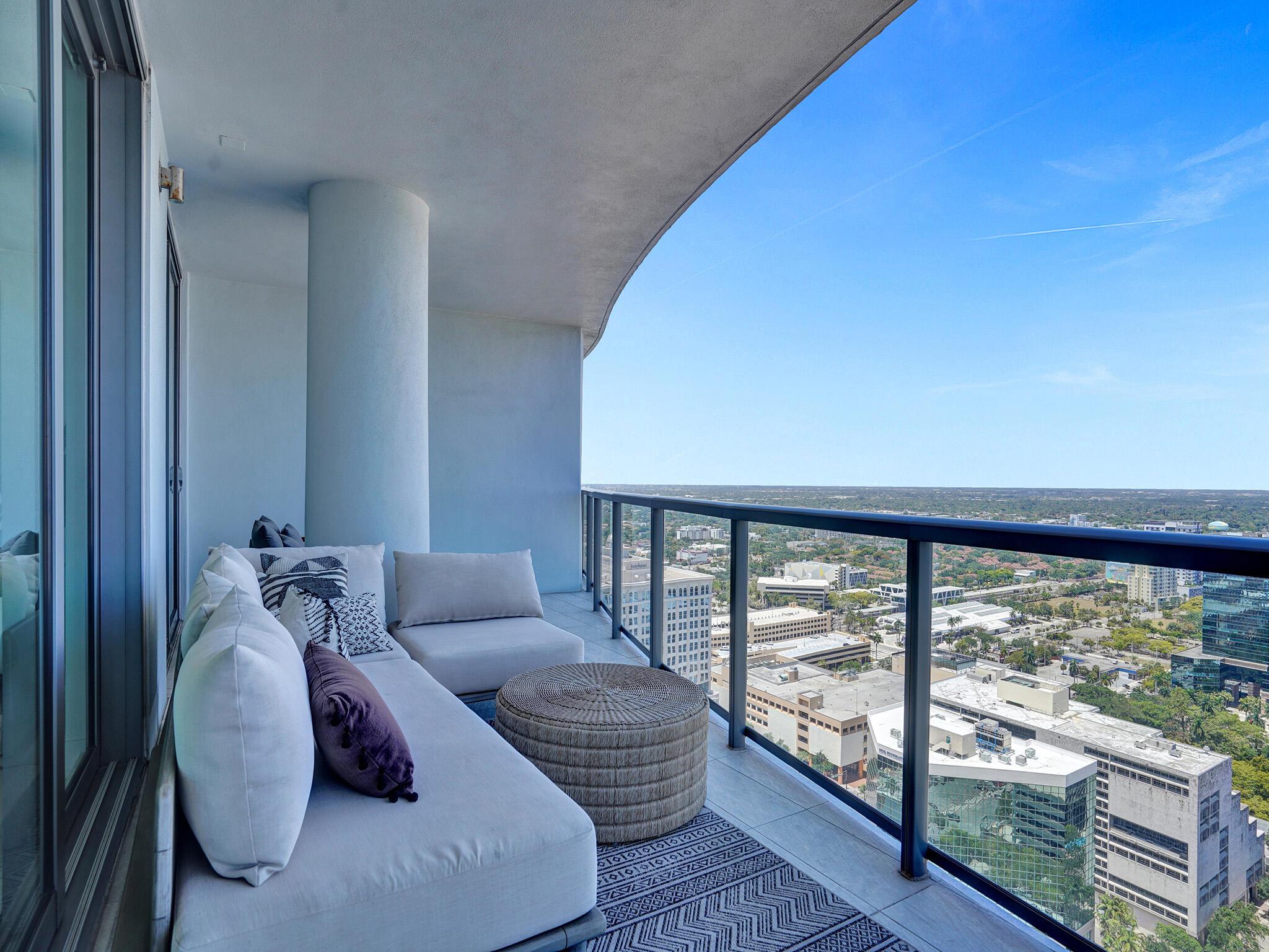 100 Las Olas - Residential Lease