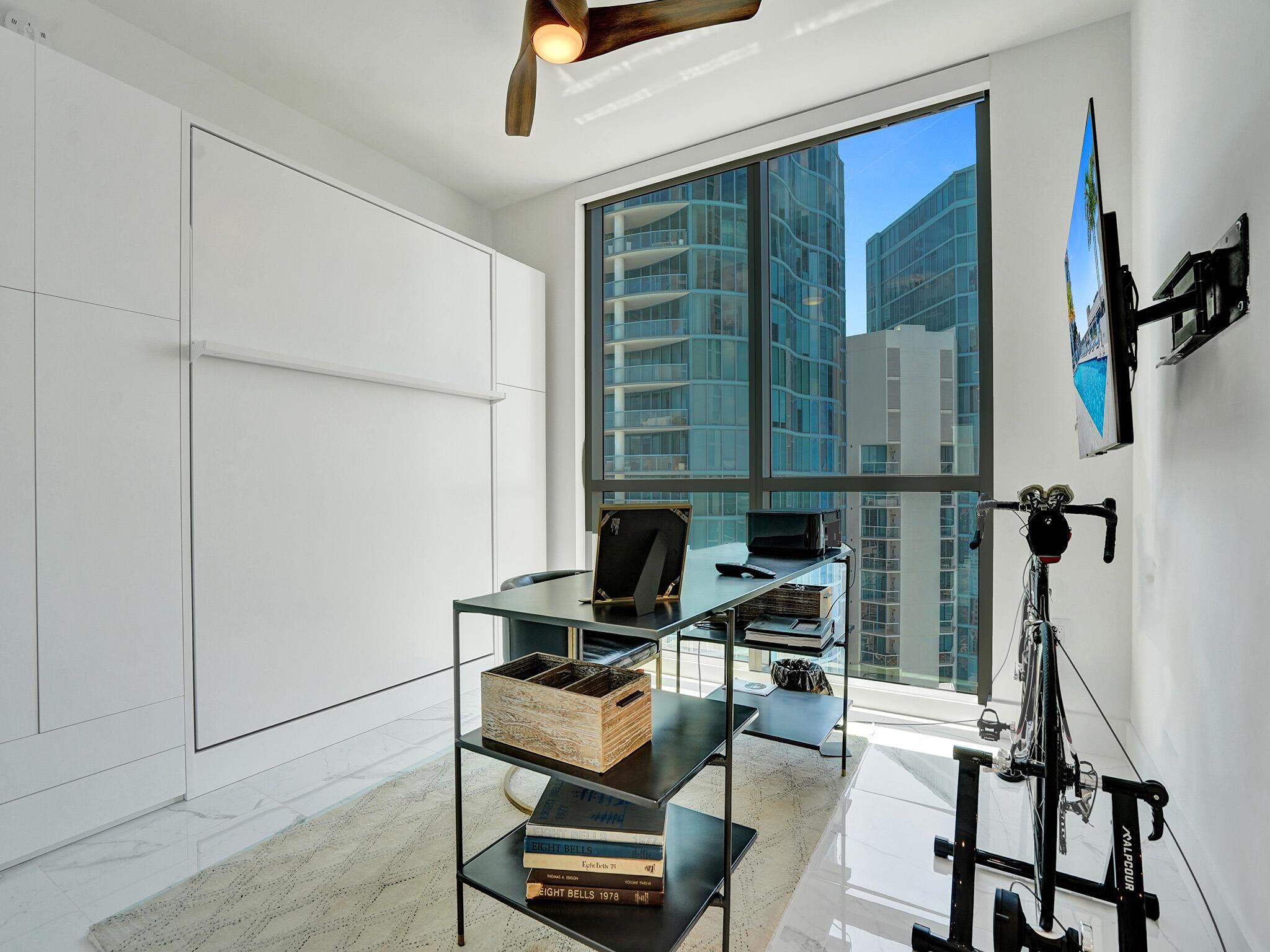 100 Las Olas - Residential Lease