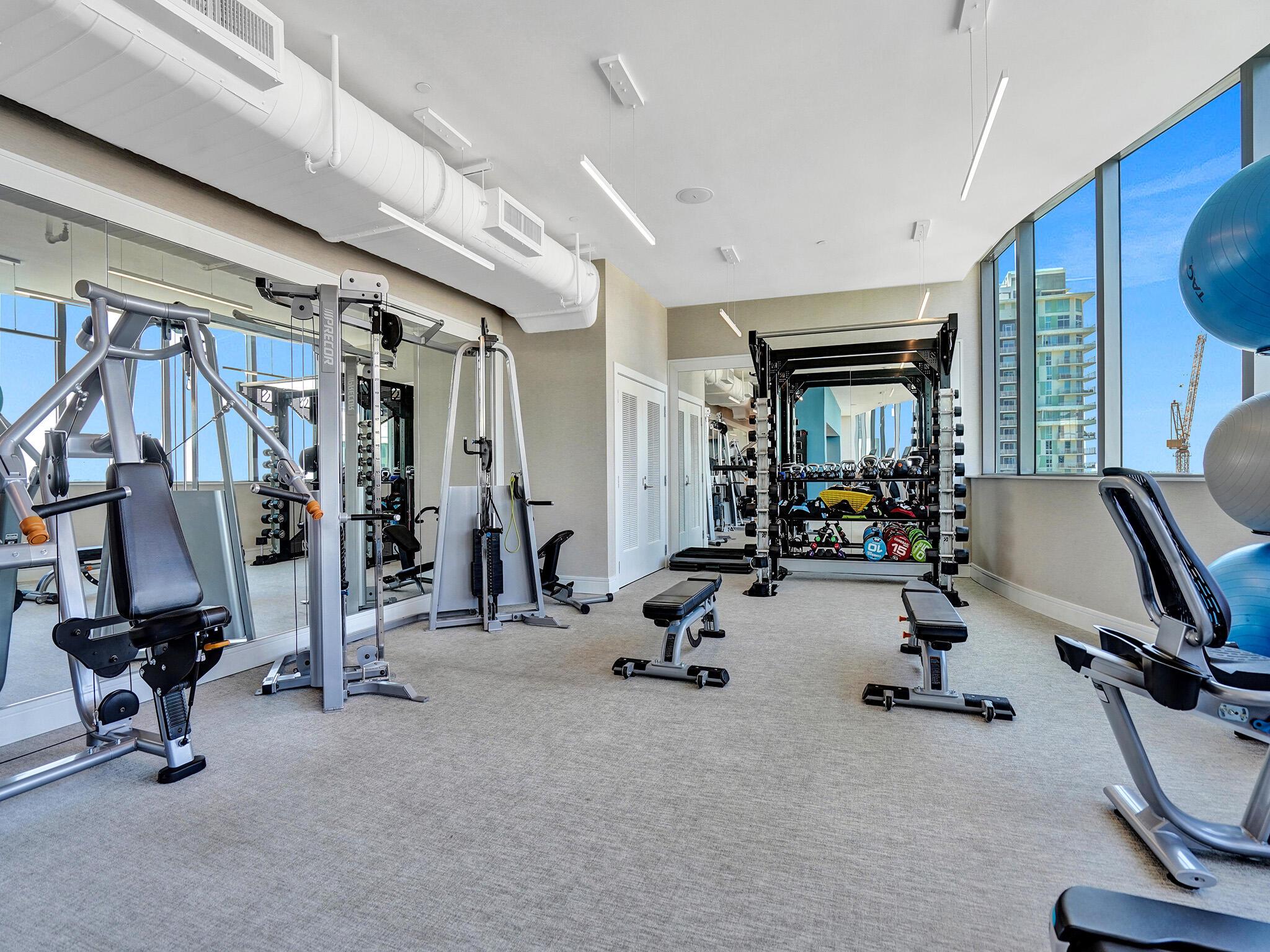 100 Las Olas - Residential Lease