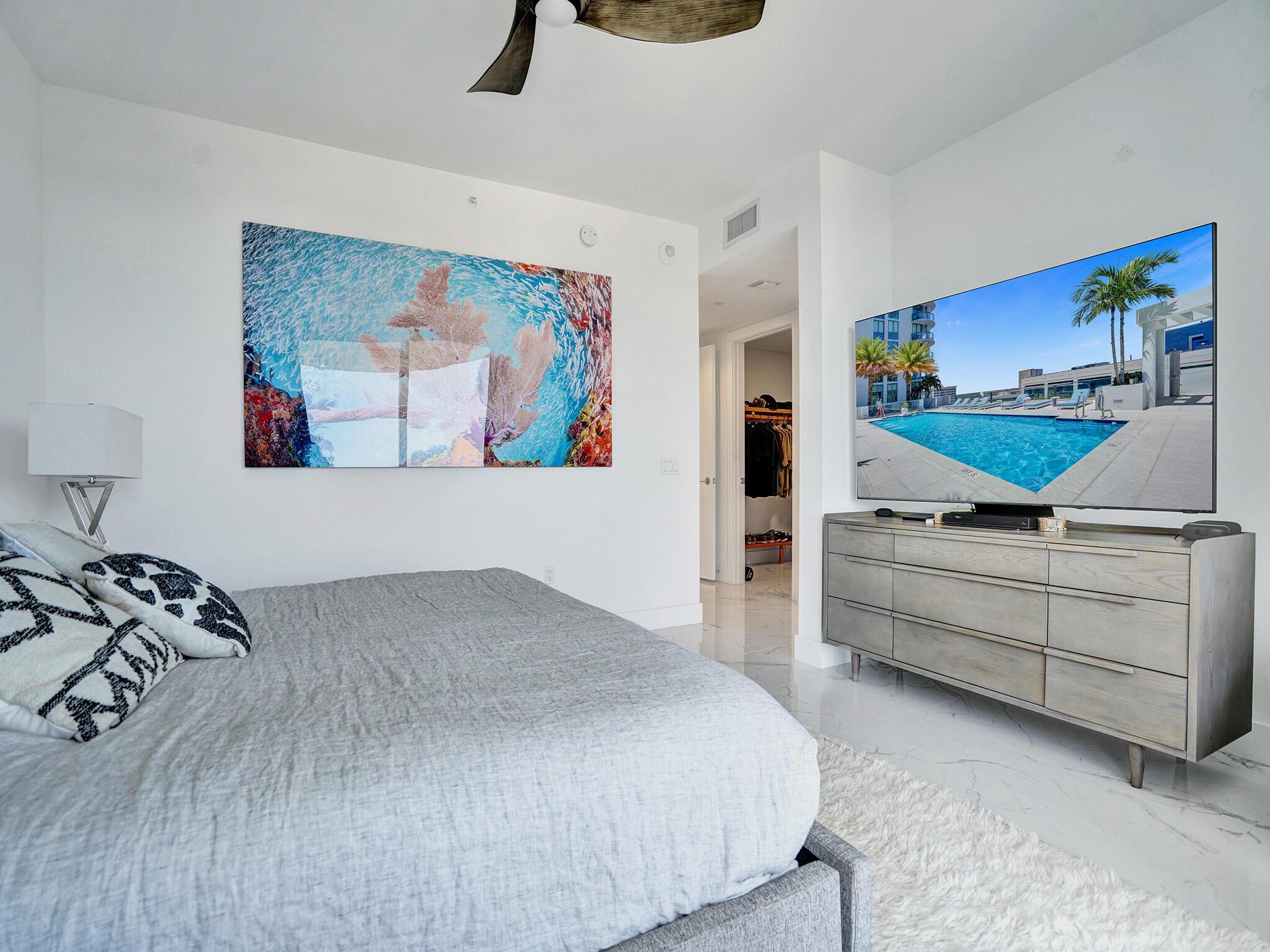 100 Las Olas - Residential Lease