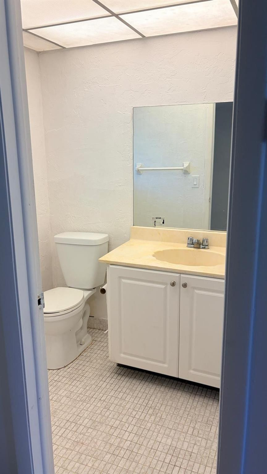 Lakewood On The Green 1 C - Residential Lease