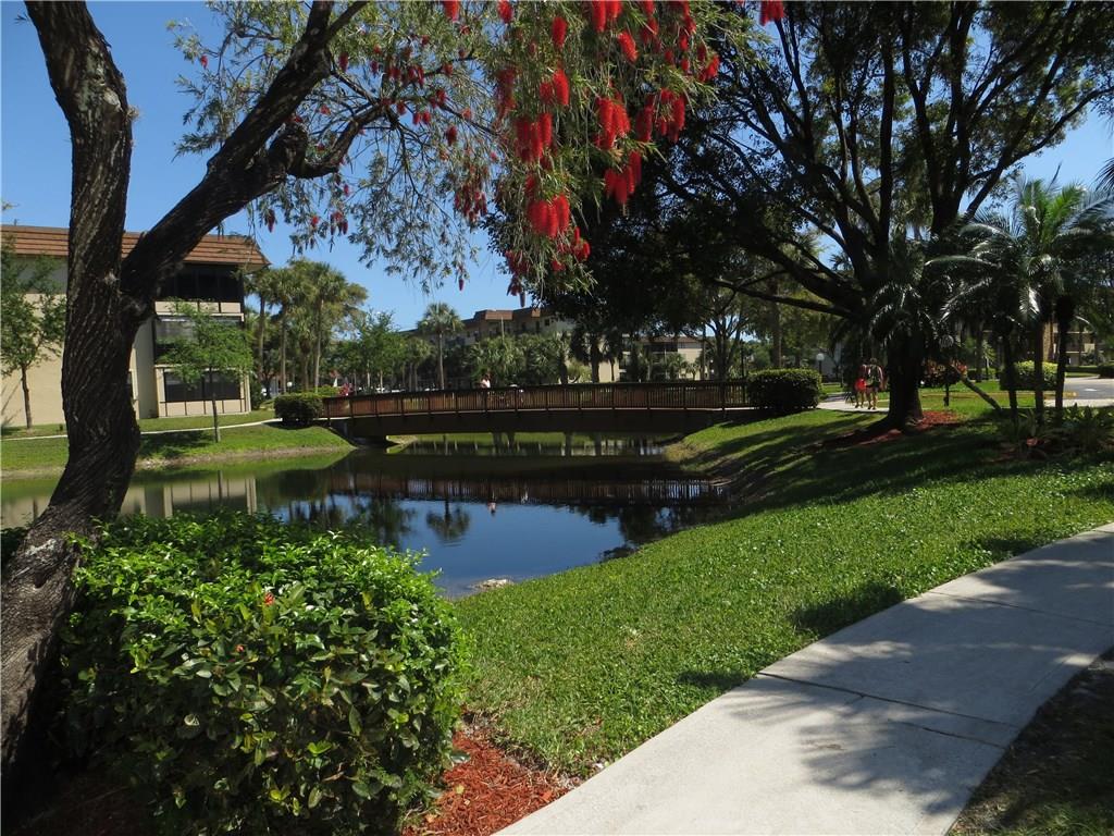 Lakes of Carriage Hills - Residential