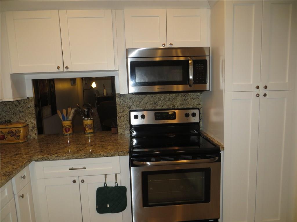 Lakes of Carriage Hills - Residential