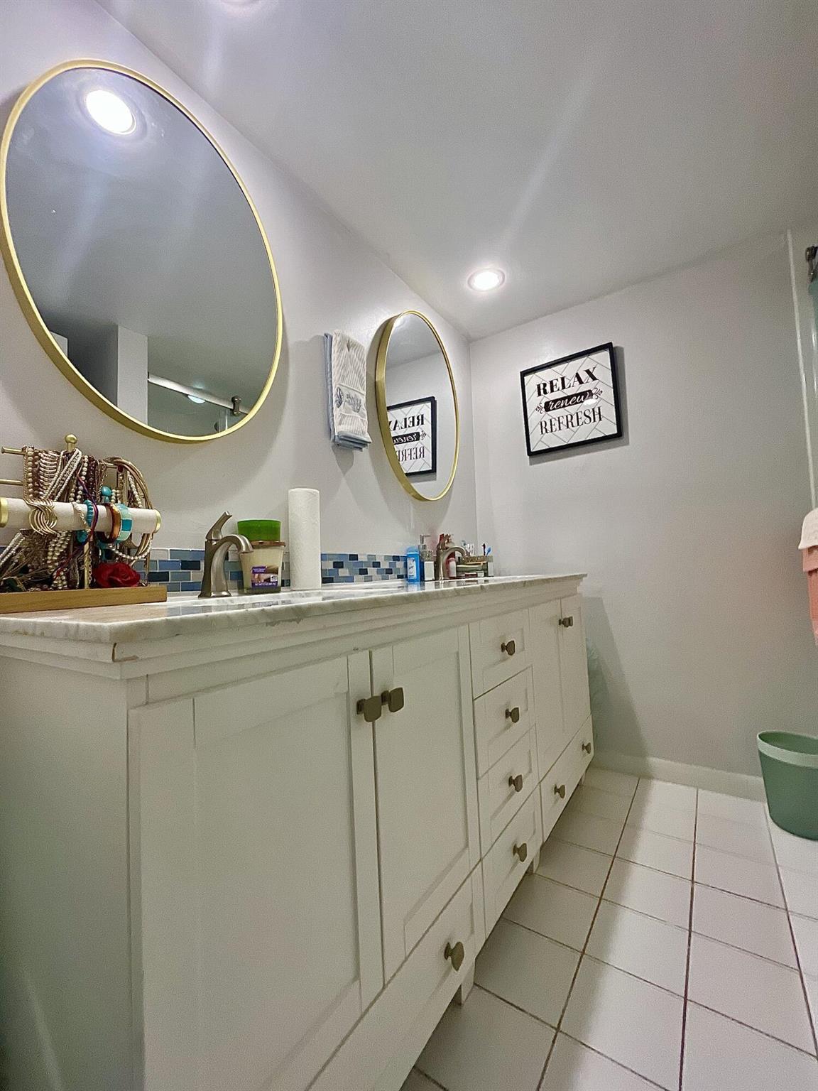 LAGO LUCERNE - Residential