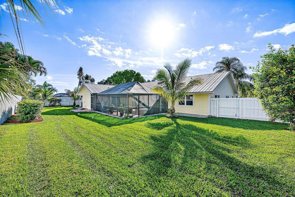 Photo of 8331 SE Quail Ridge Way, Hobe Sound, FL 33455 (MLS # R10963066)
