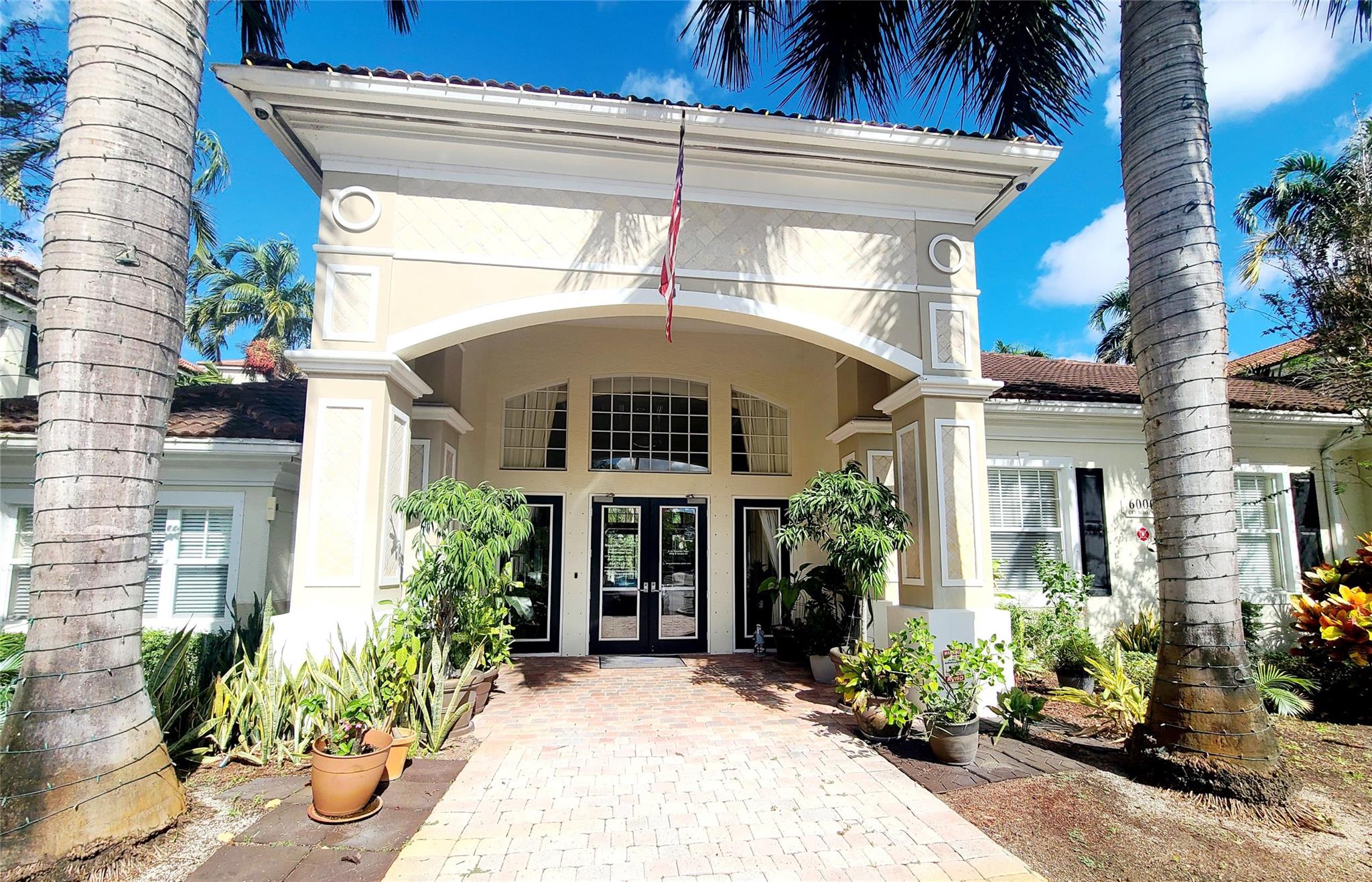 El-Ad Poinciana Condo - Residential Lease