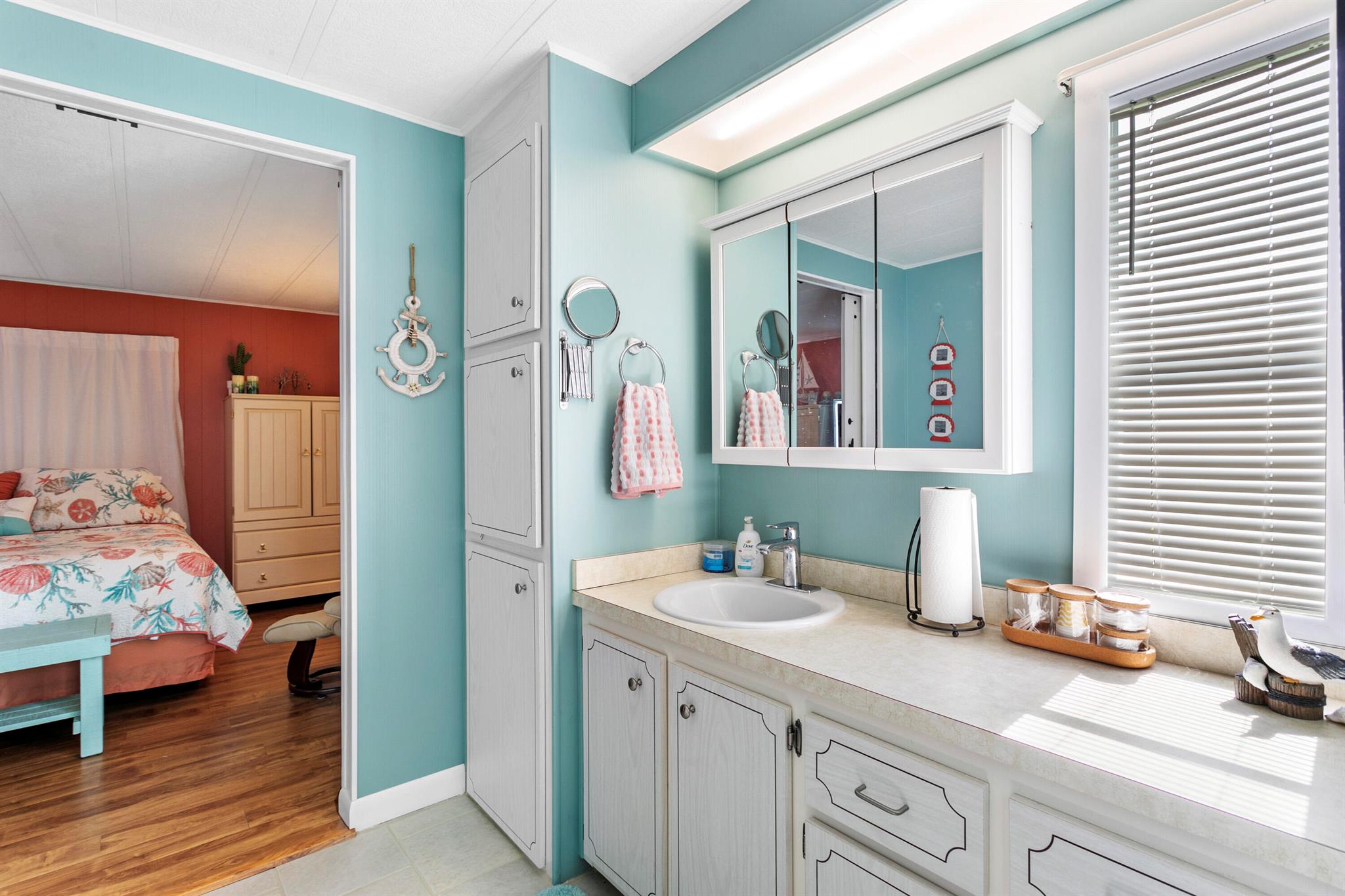 JAMAICA BAY MOBILE HOME C - Residential