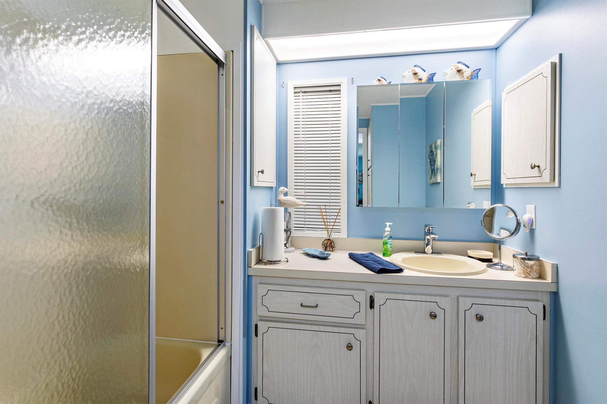 JAMAICA BAY MOBILE HOME C - Residential