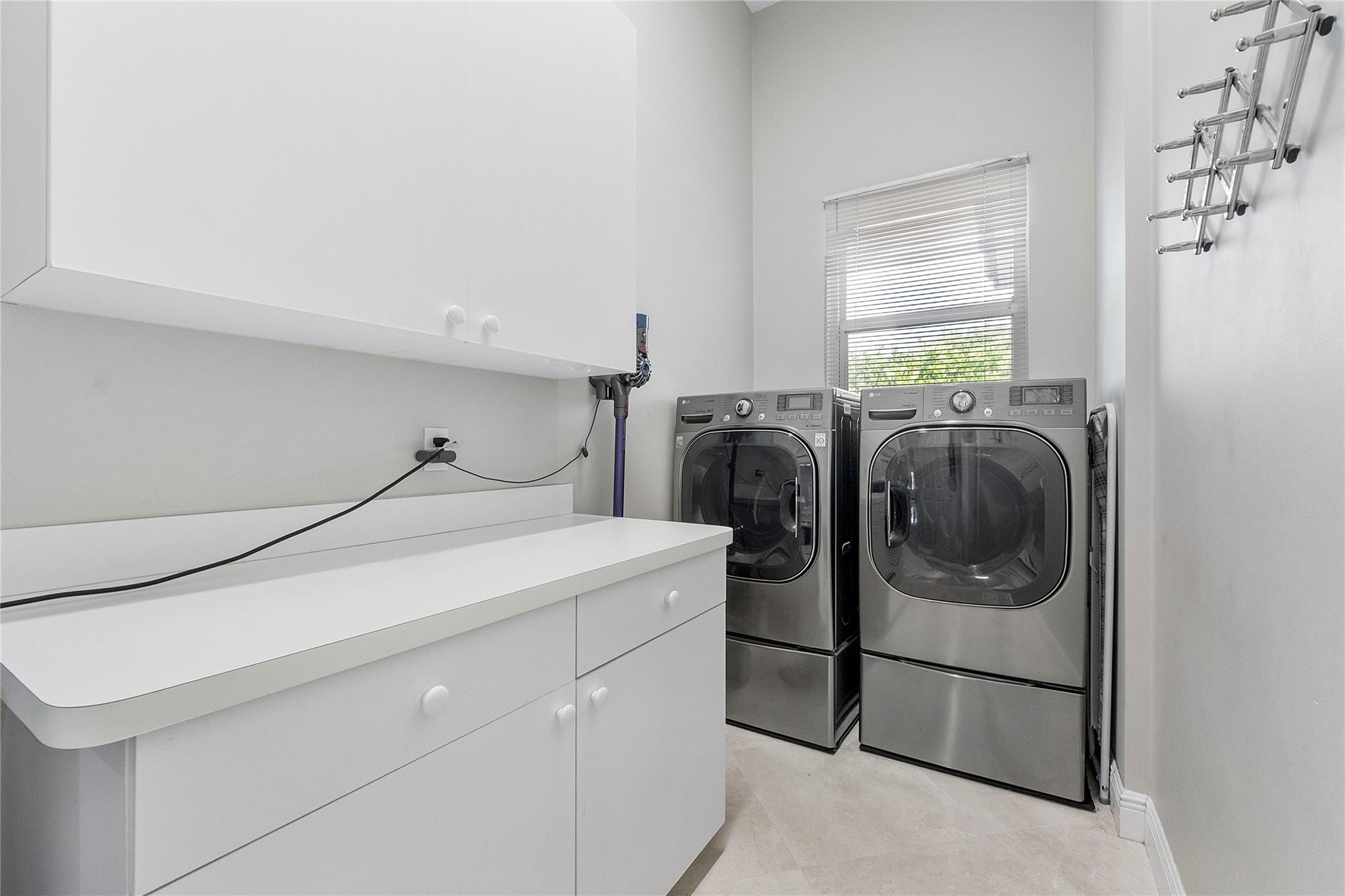 Pine Tree Estates - Residential