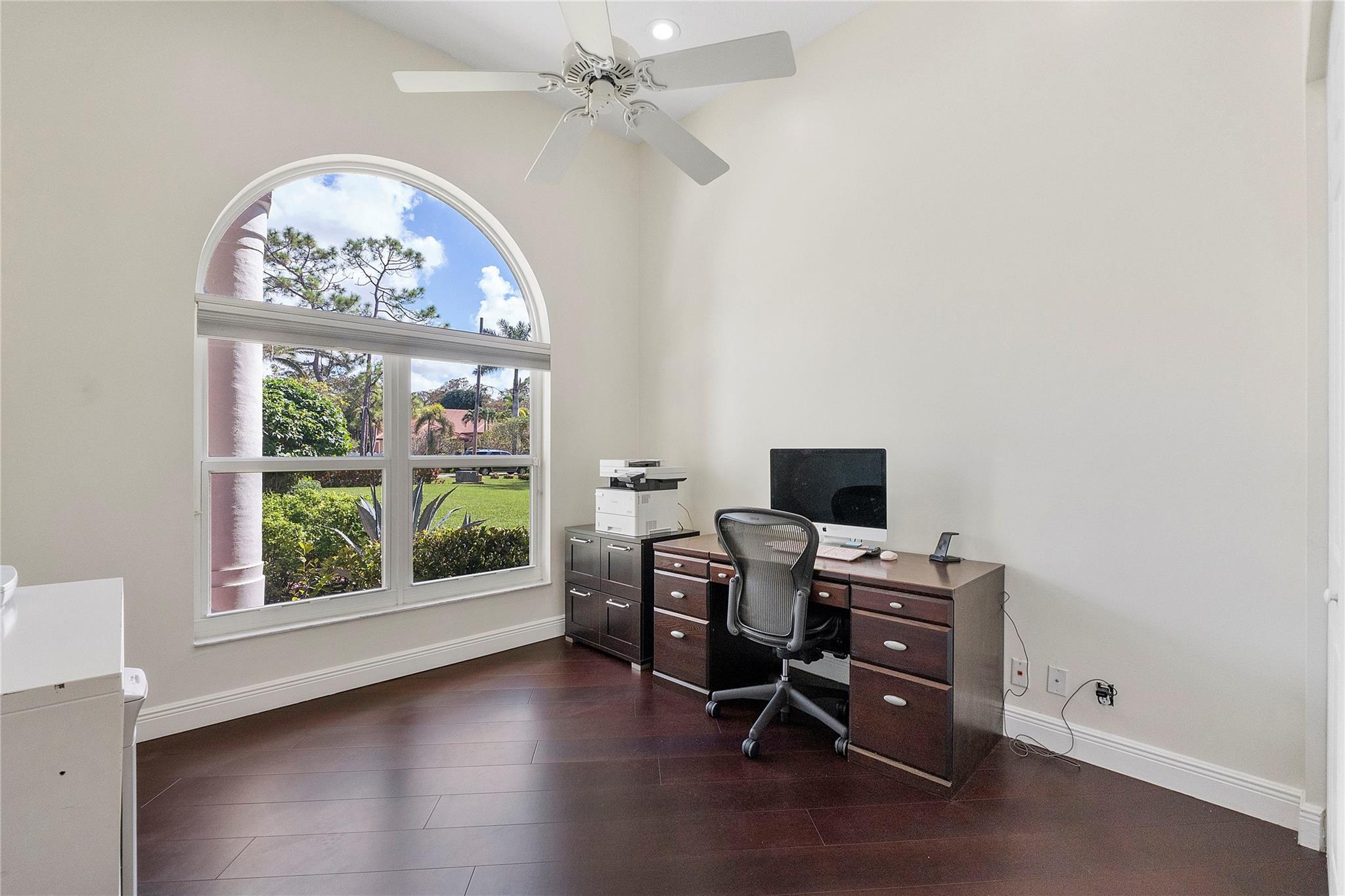 Pine Tree Estates - Residential