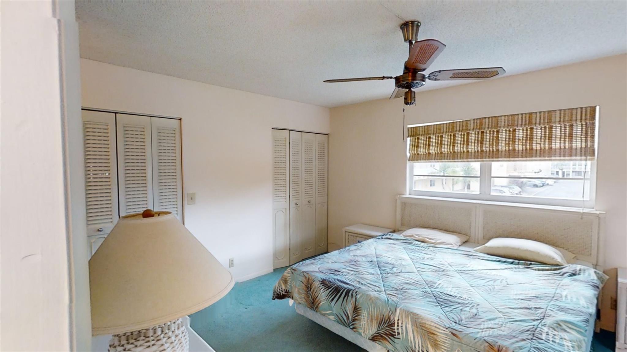 Meadow Brook Lakes - Residential
