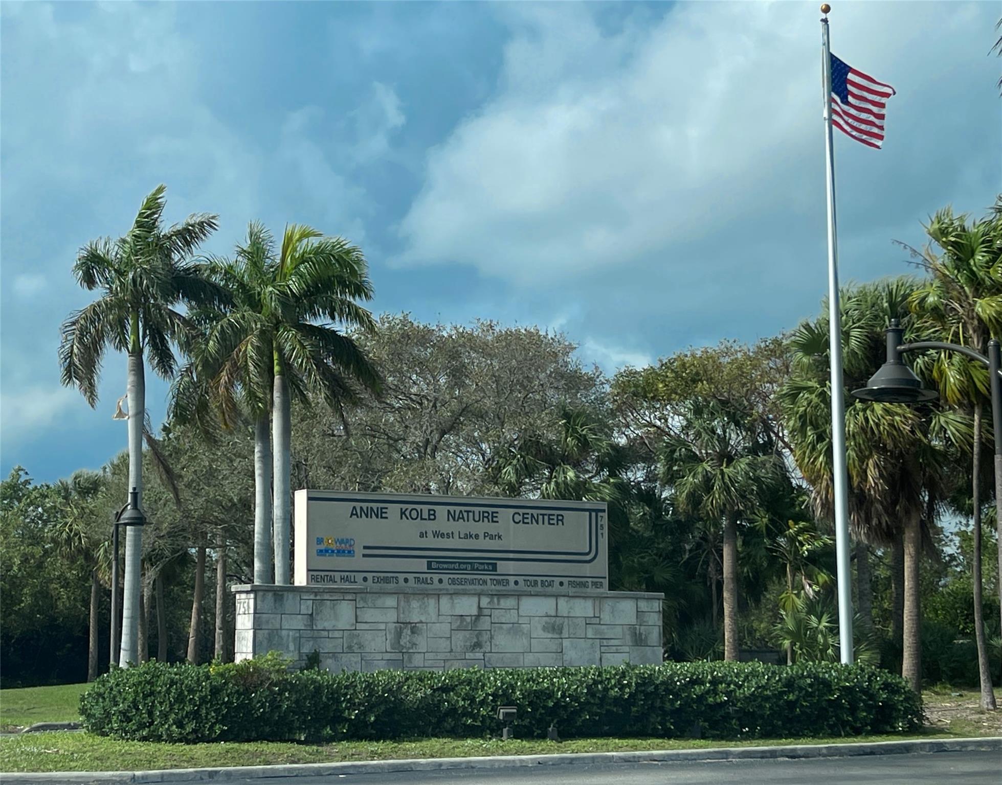 Meadow Brook Lakes - Residential