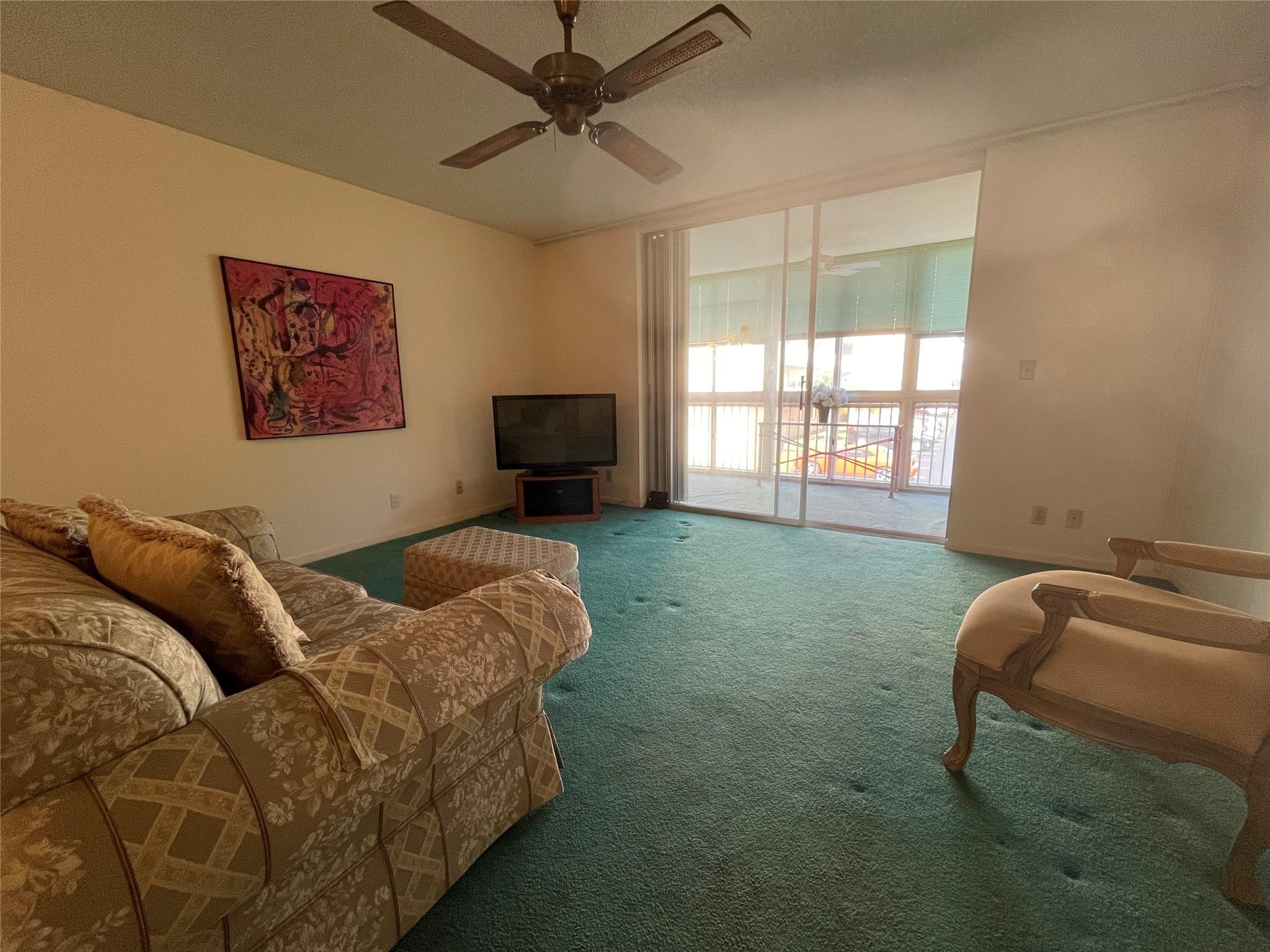 Meadow Brook Lakes - Residential