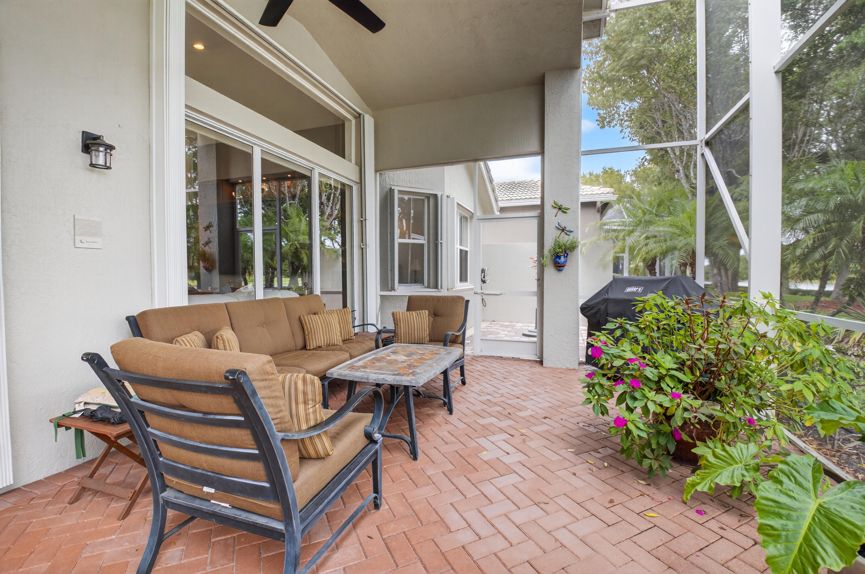 VILLAGGIO - Residential