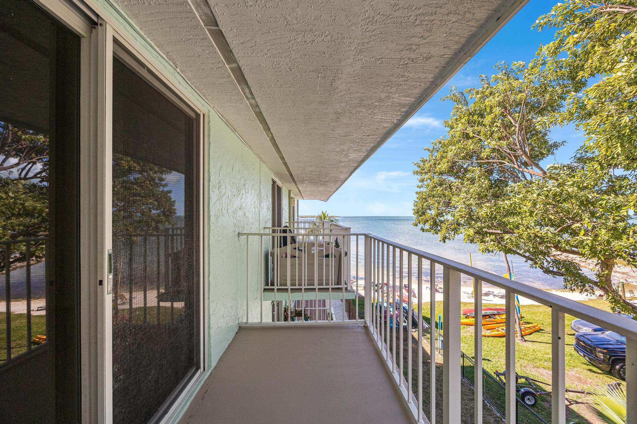 ANCHOR CONDOMINIUM - Residential