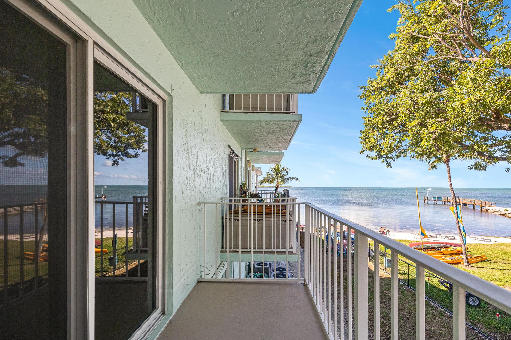 ANCHOR CONDOMINIUM - Residential