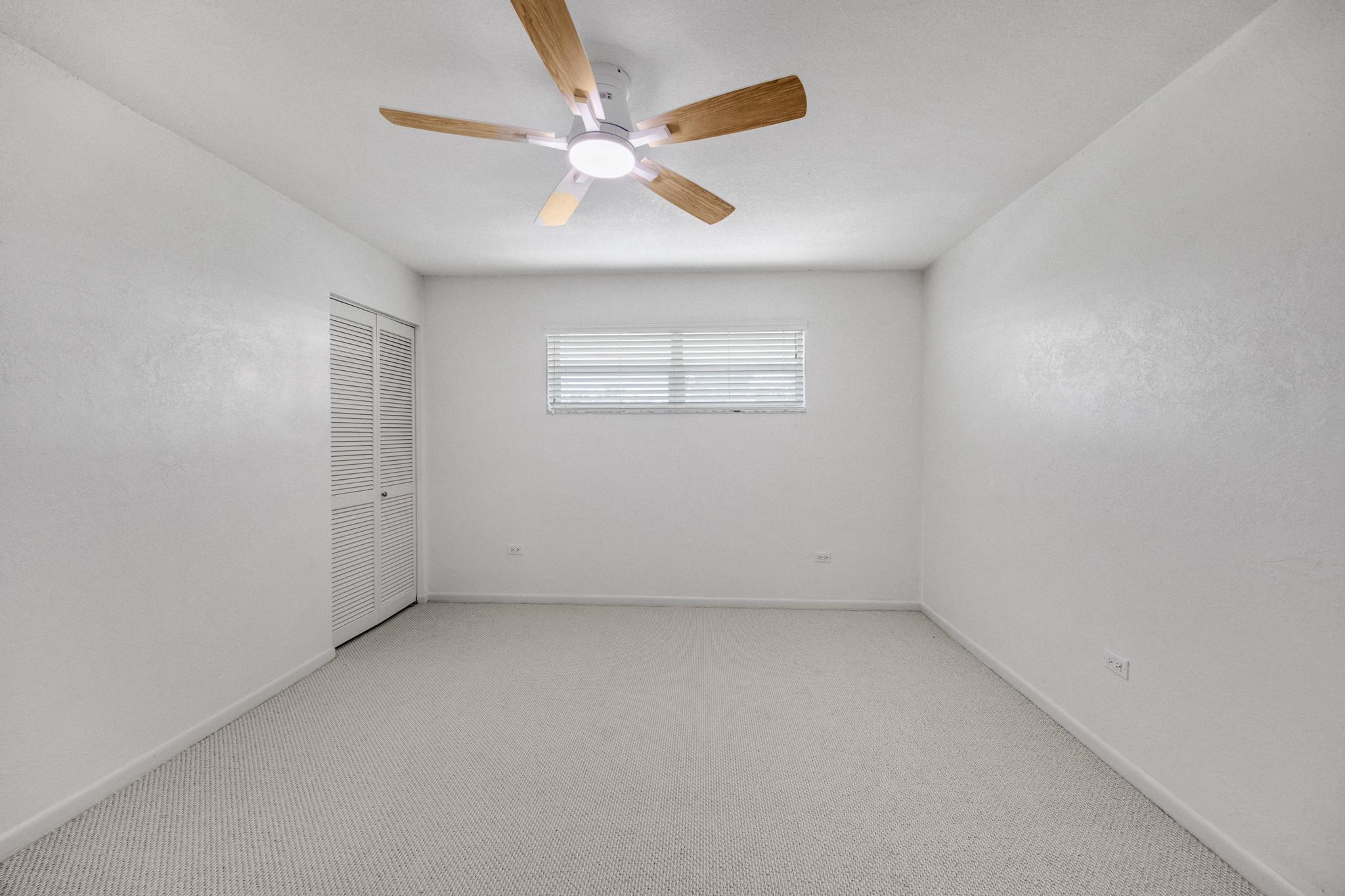 ANCHOR CONDOMINIUM - Residential