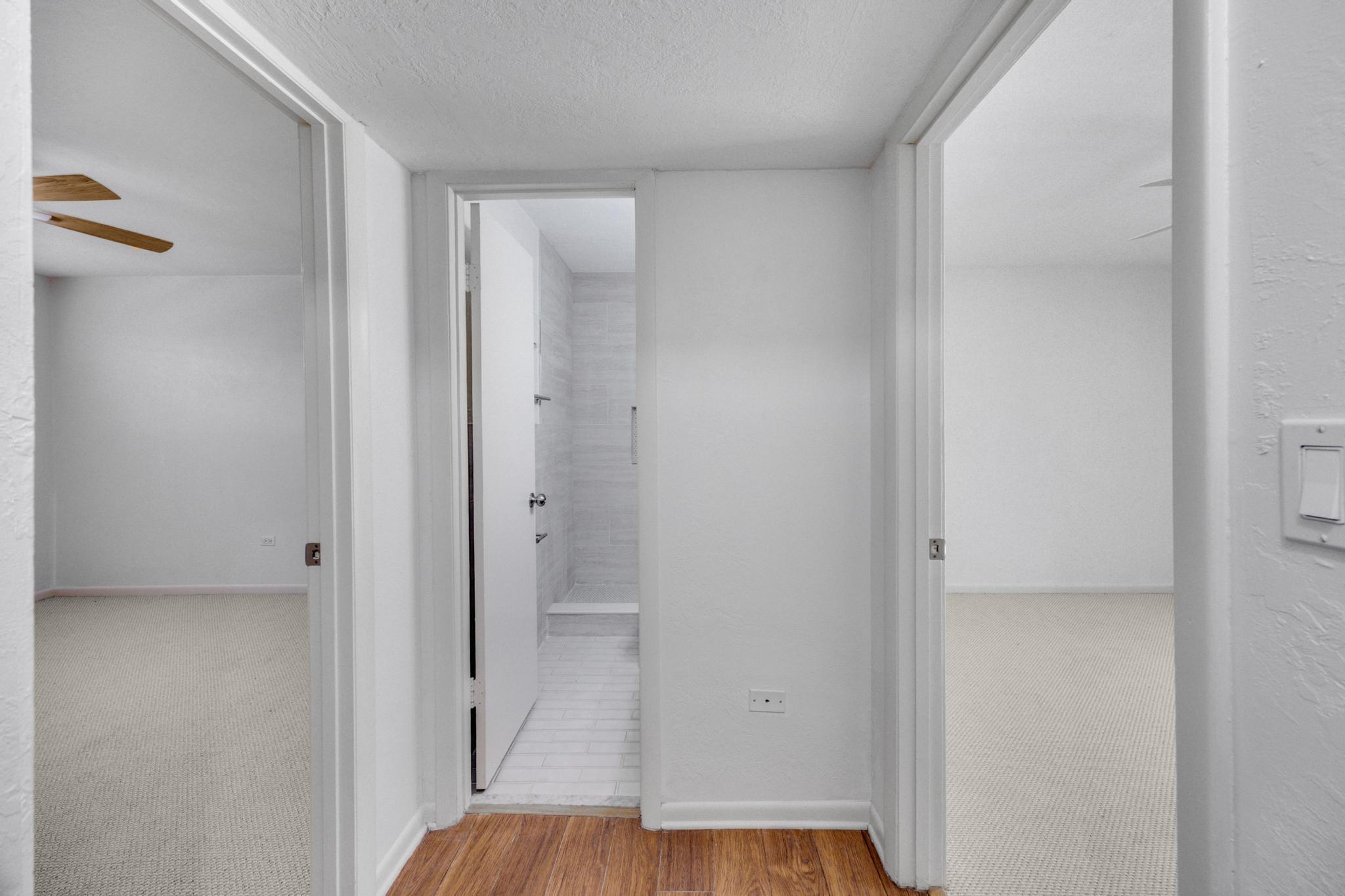 ANCHOR CONDOMINIUM - Residential