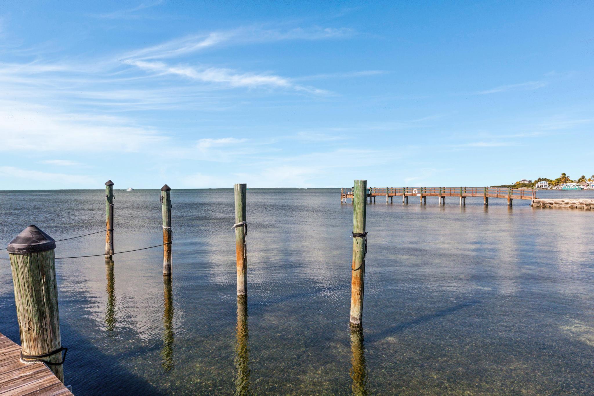 ANCHOR CONDOMINIUM - Residential