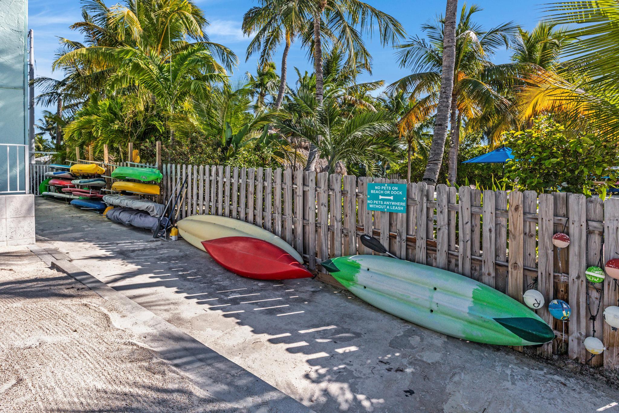 ANCHOR CONDOMINIUM - Residential