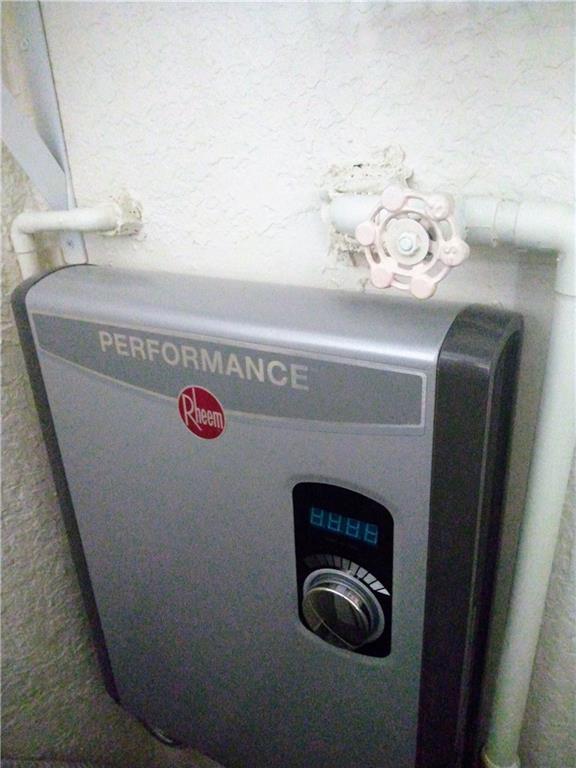 Sheridan Park 43-25 B - Residential