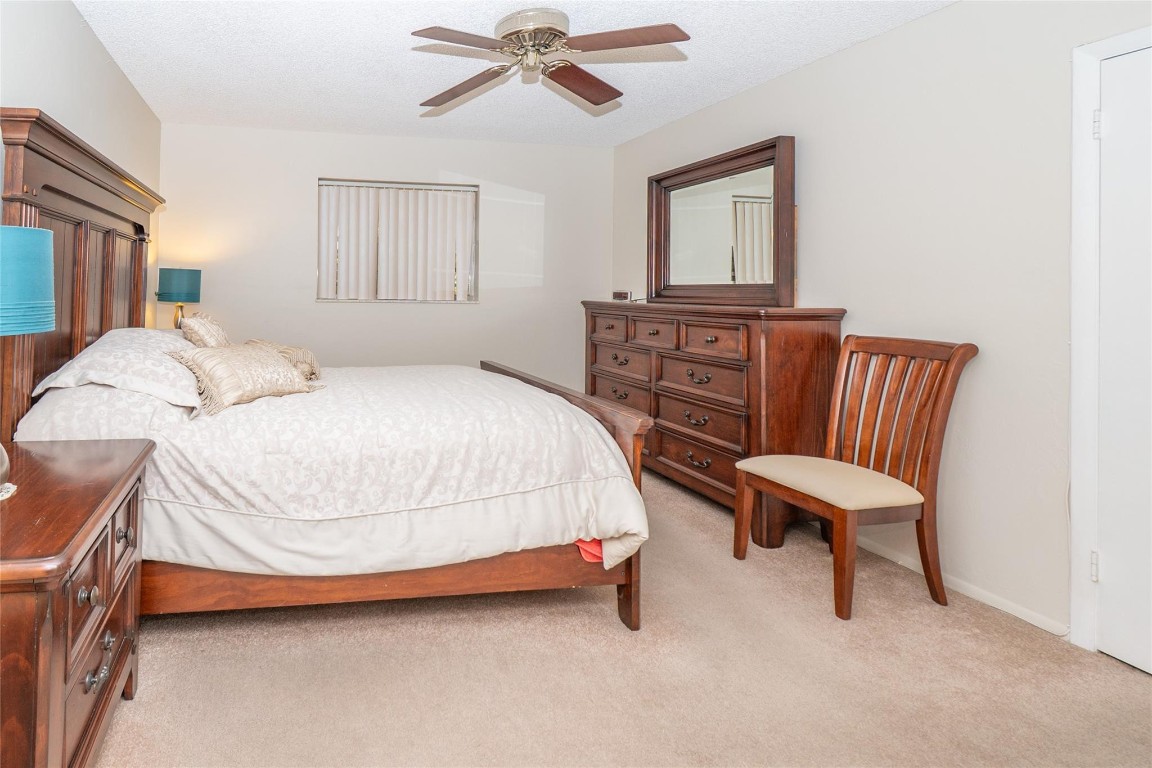 Sapphire - Oakland Est - Residential