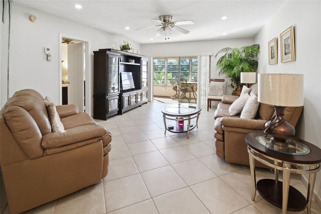 Photo of 4000 NW 44th Avenue #208, Lauderdale Lakes, FL 33319 (MLS # F10543129)