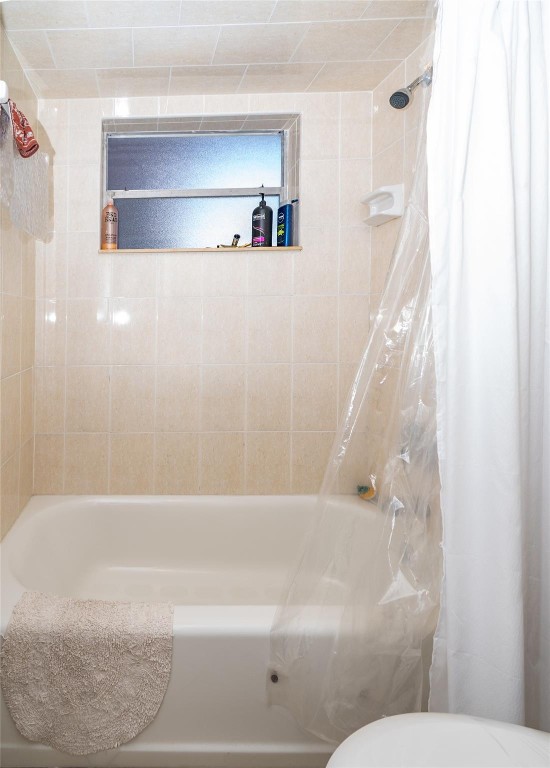 Sapphire - Oakland Est - Residential