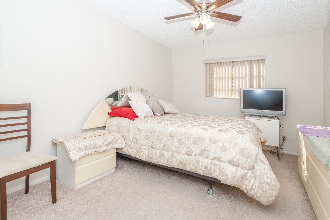 Sapphire - Oakland Est - Residential