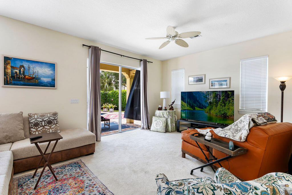 BOTANICA - Residential