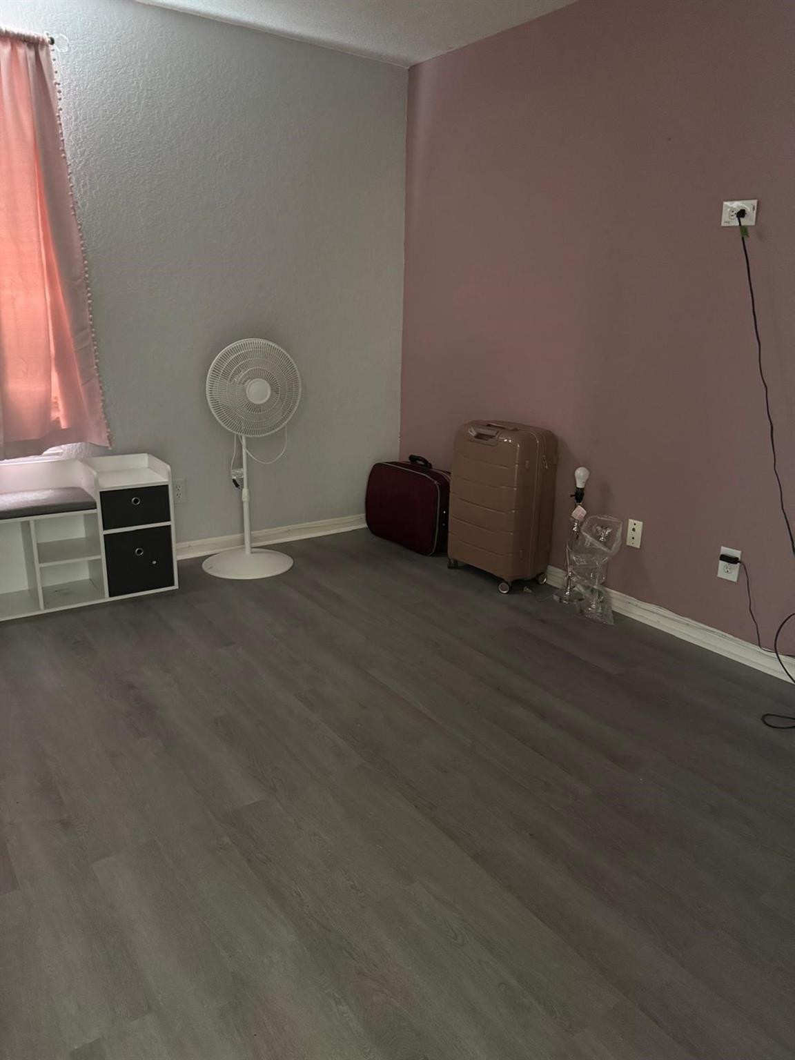 Wyndham Heights 158-5 B - Residential Lease