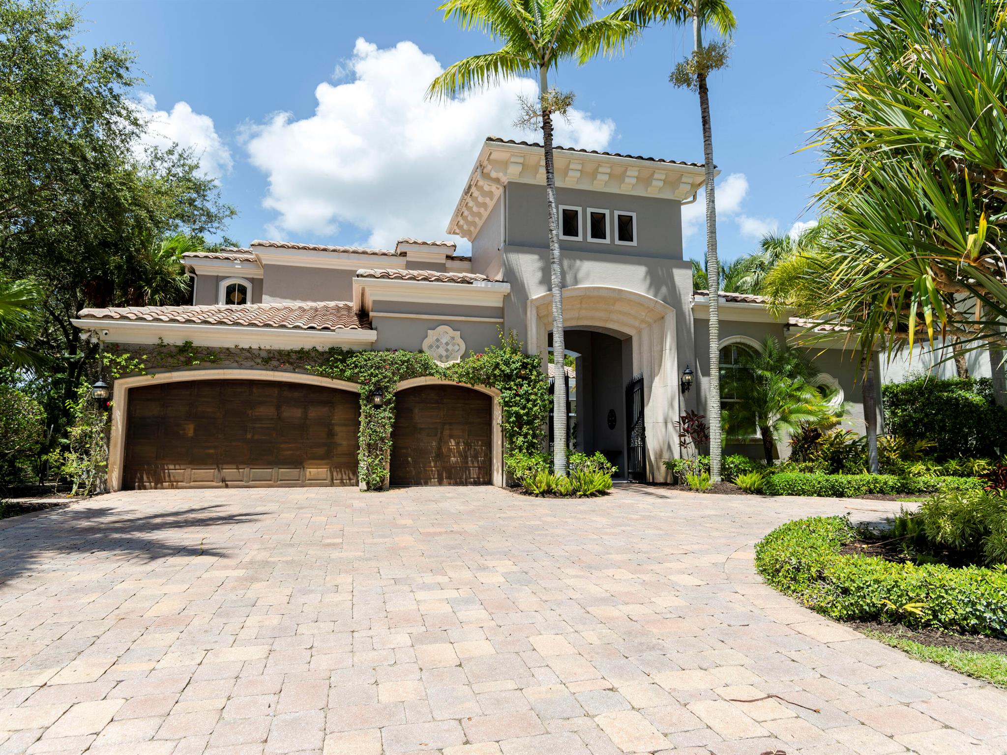 Mirasol - Residential