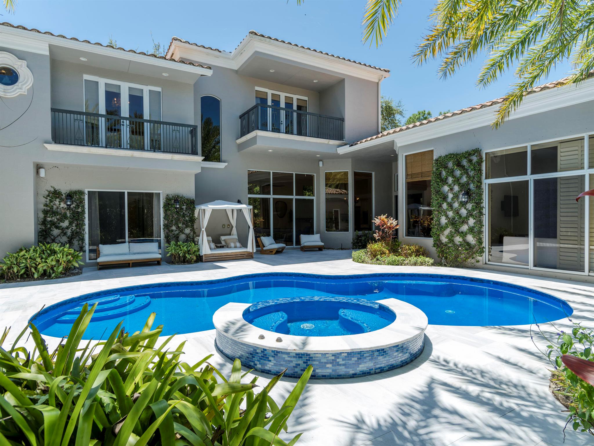 Mirasol - Residential