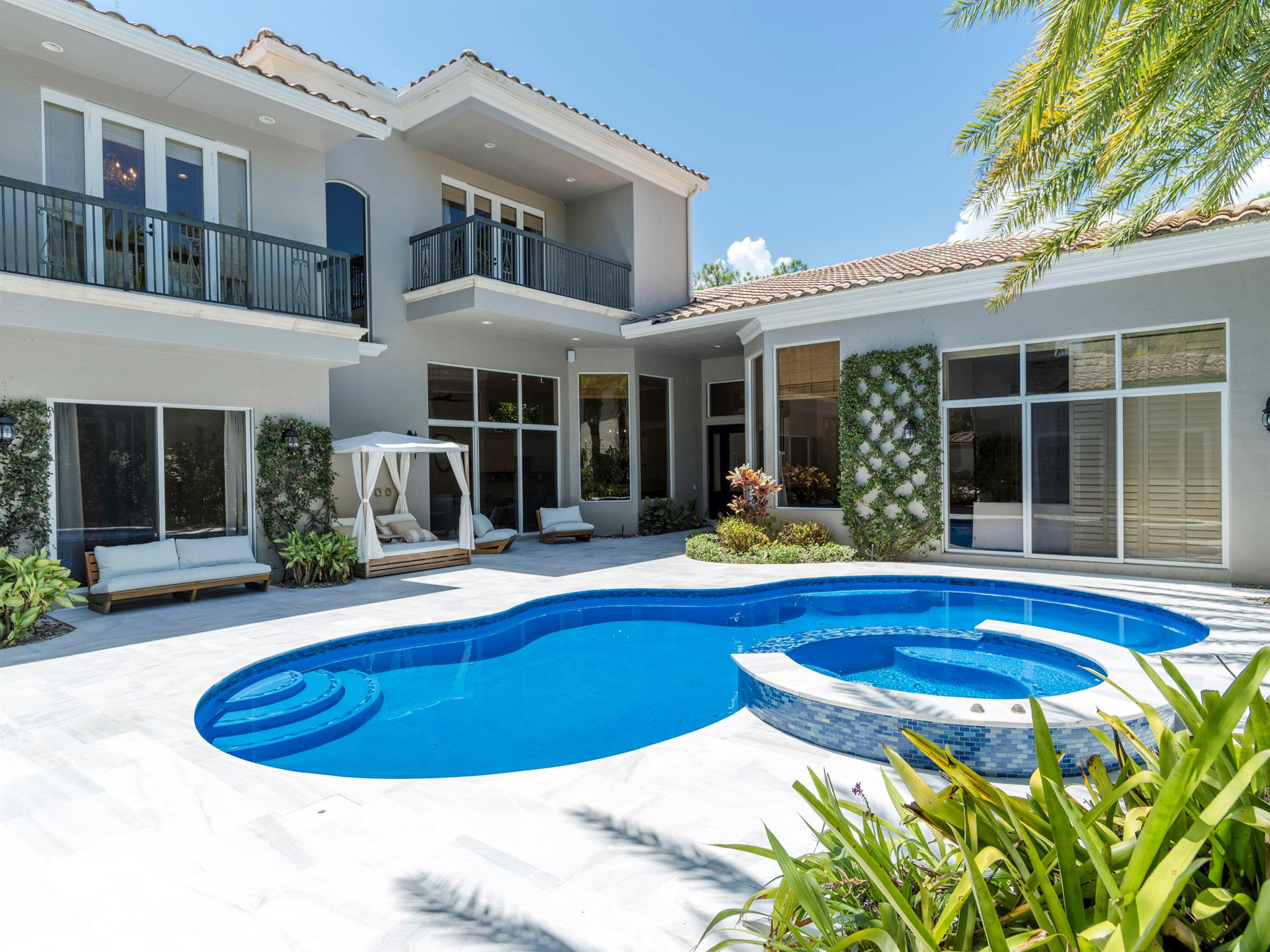 Mirasol - Residential