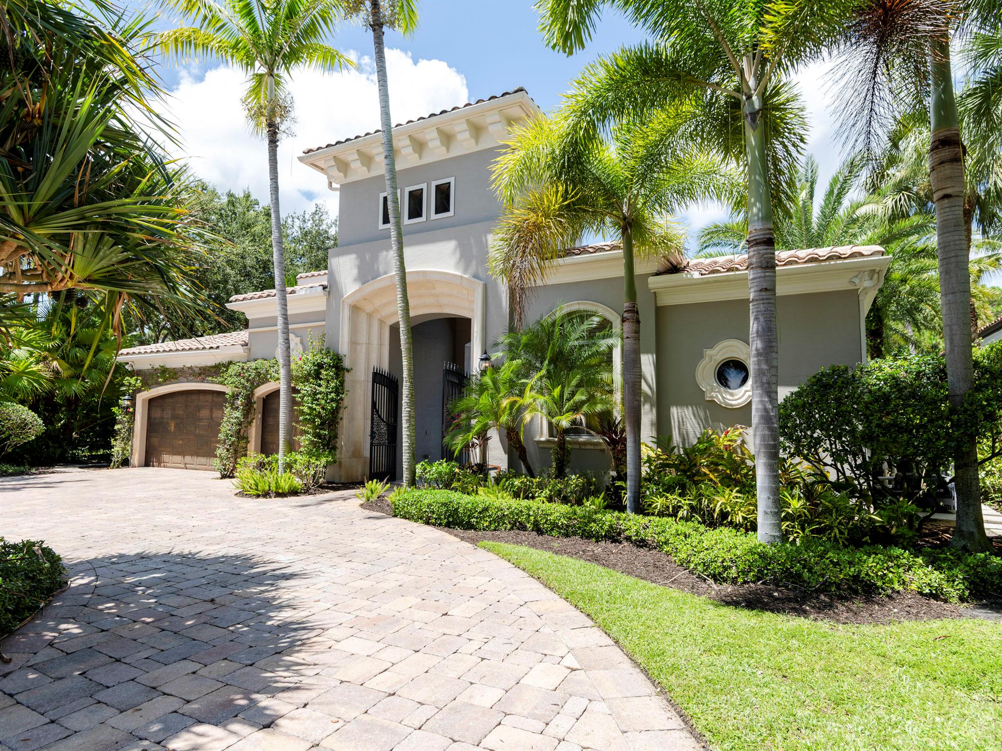 Mirasol - Residential