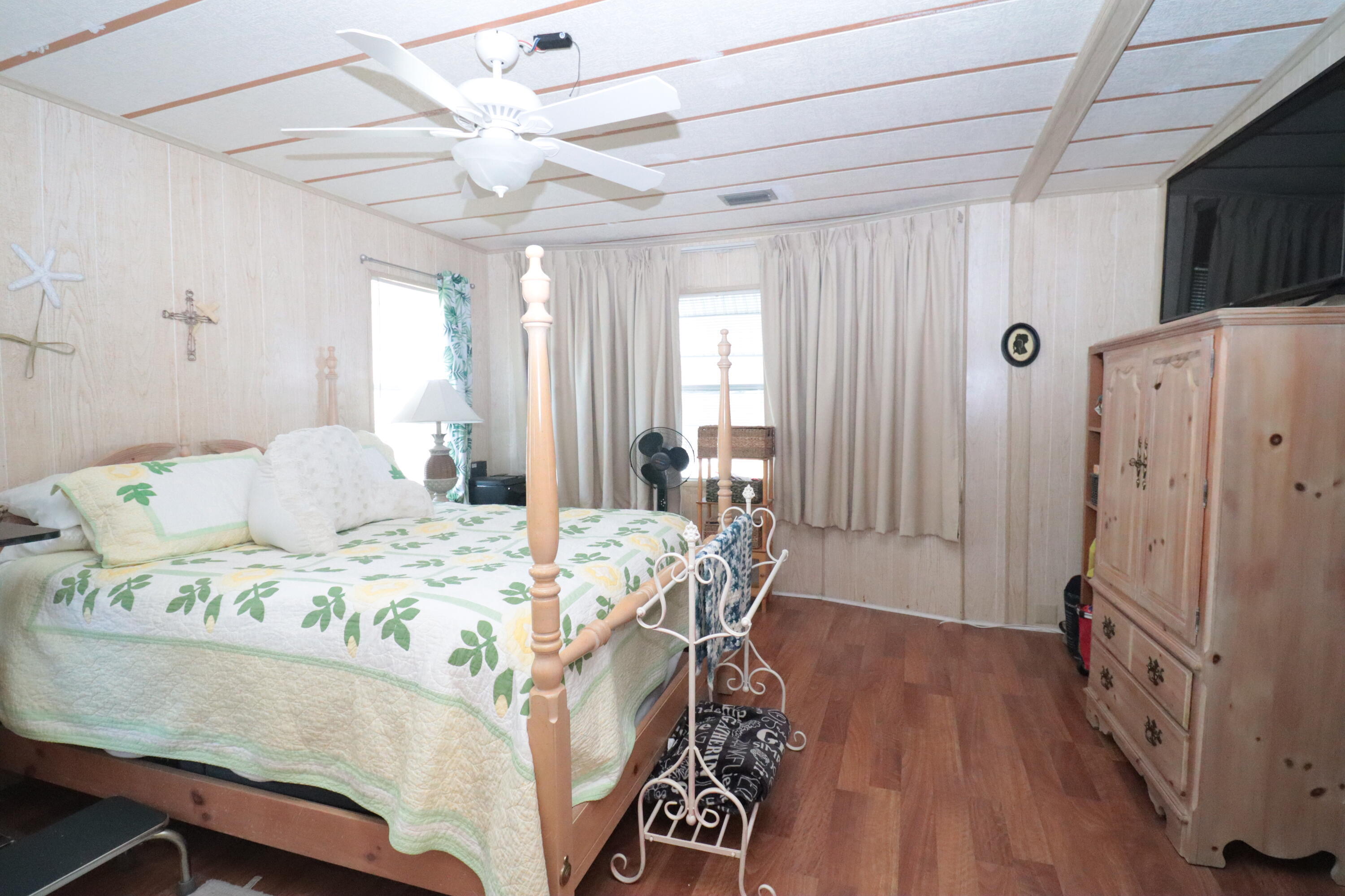 JAMAICA BAY MOBILE HOME CO OP - Residential